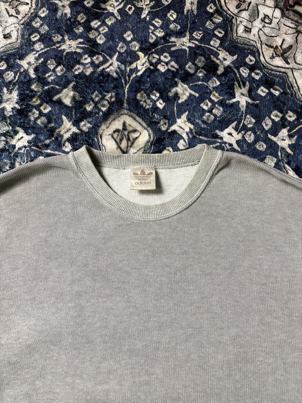 Adidas Vintage 80s/ 90s Baggy Adidas Trefoil Crewneck Sweatshirts Size US M / EU 48-50 / 2 - 2 Thumbnail