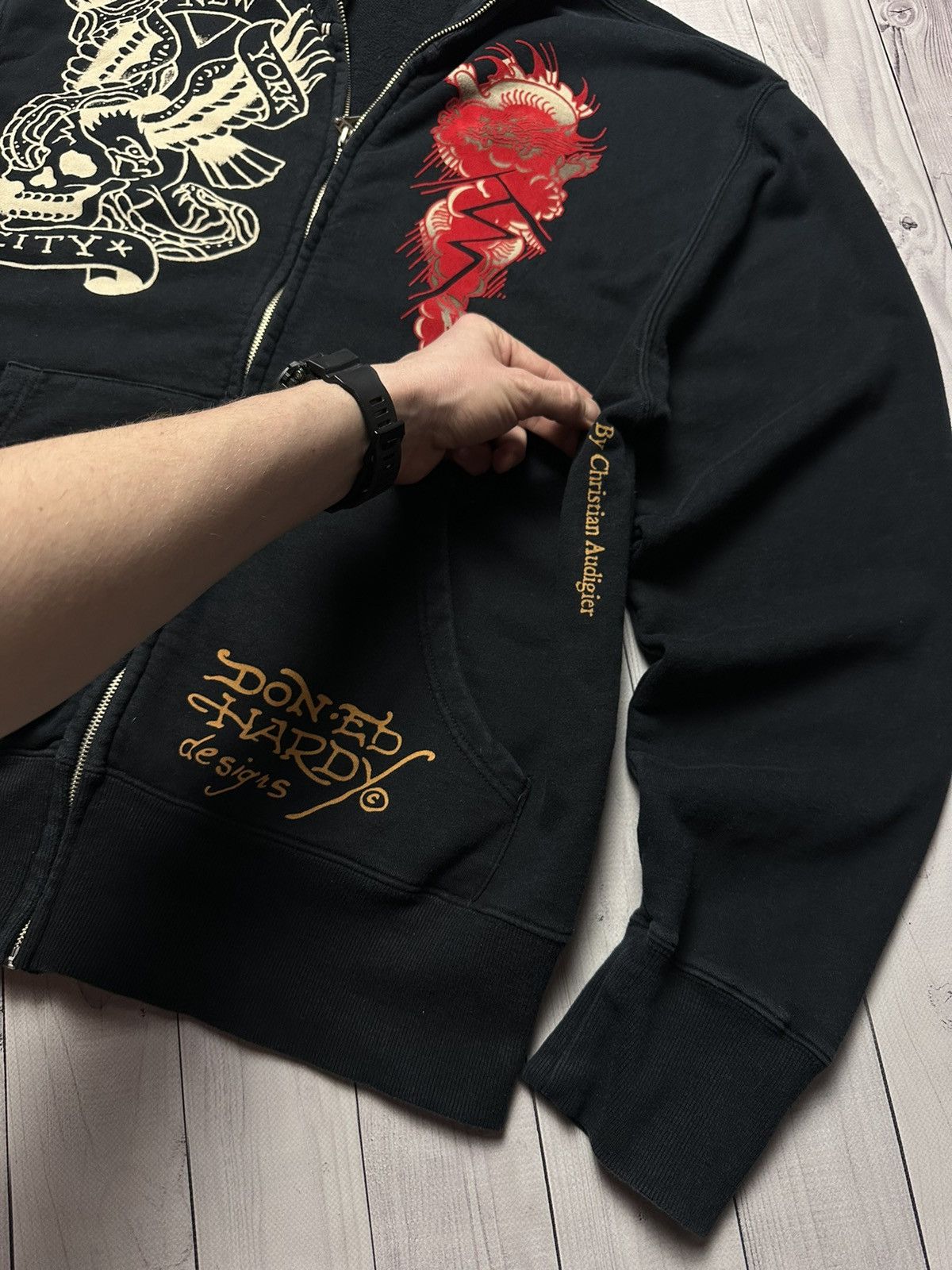 Ed Hardy × Vintage Vintage Ed Hardy zip hoodie rare big logo size XL Size US XL / EU 56 / 4 - 4 Thumbnail