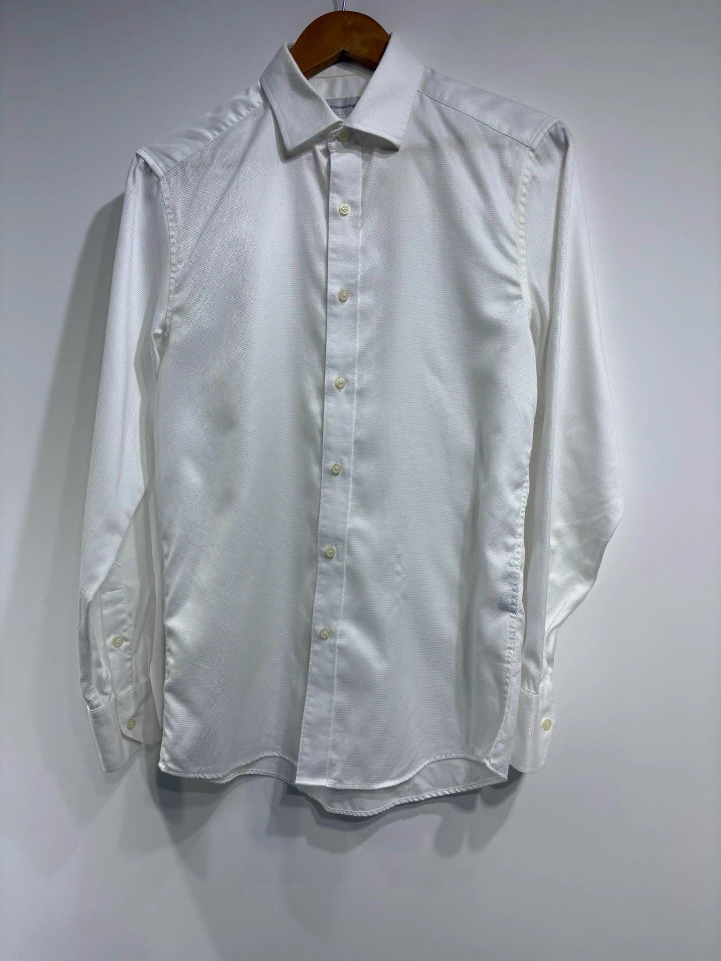Ermenegildo Zegna Ermenegildo Zegna Men's White Long Sleeve Shirt K29 Size US M / EU 48-50 / 2 - 1 Thumbnail
