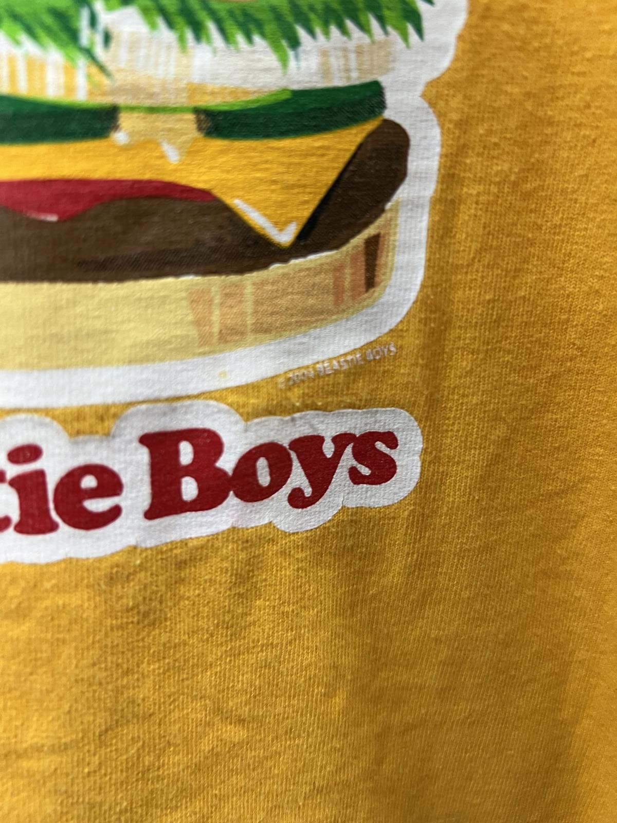 Other Y2K Beastie Boys Cheeseburger Tee Size US S / EU 44-46 / 1 - 3 Thumbnail