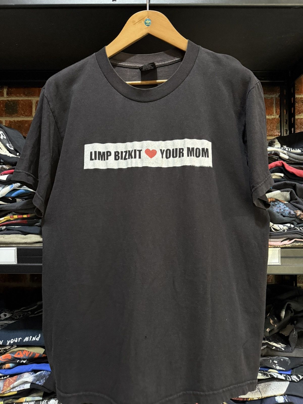 Band Tees Thrashed Vintage Limp Bizkit Love Your Mom Box Logo Grunge T Size US L / EU 52-54 / 3 - 1 Thumbnail