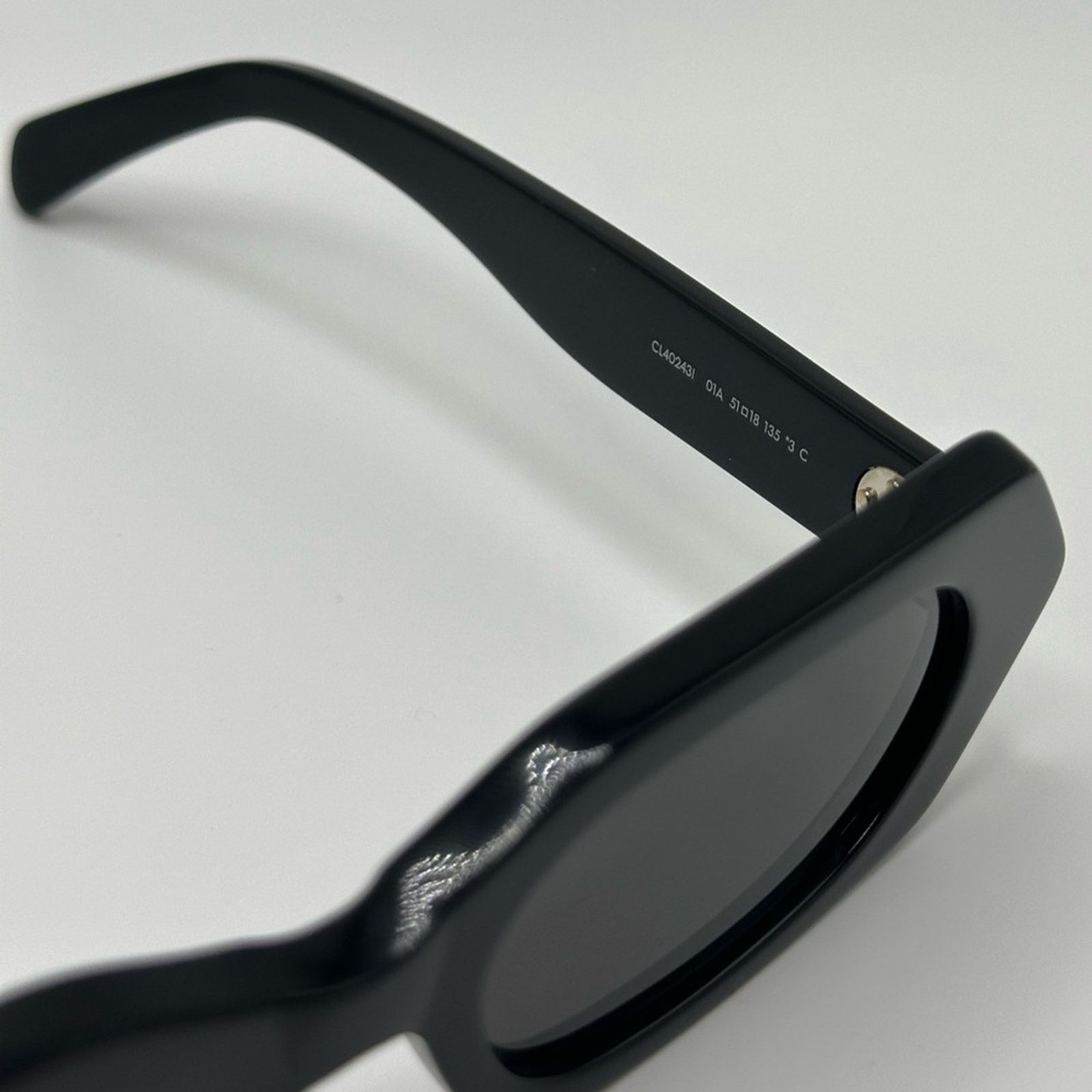 Celine CELINE Sunglasses CL40243I 5101A Black Dark Grey Women NEW Size ONE SIZE - 7 Thumbnail