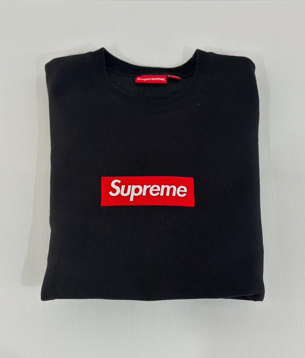 Supreme Supreme Box Logo Crewneck Black/Red | Grailed