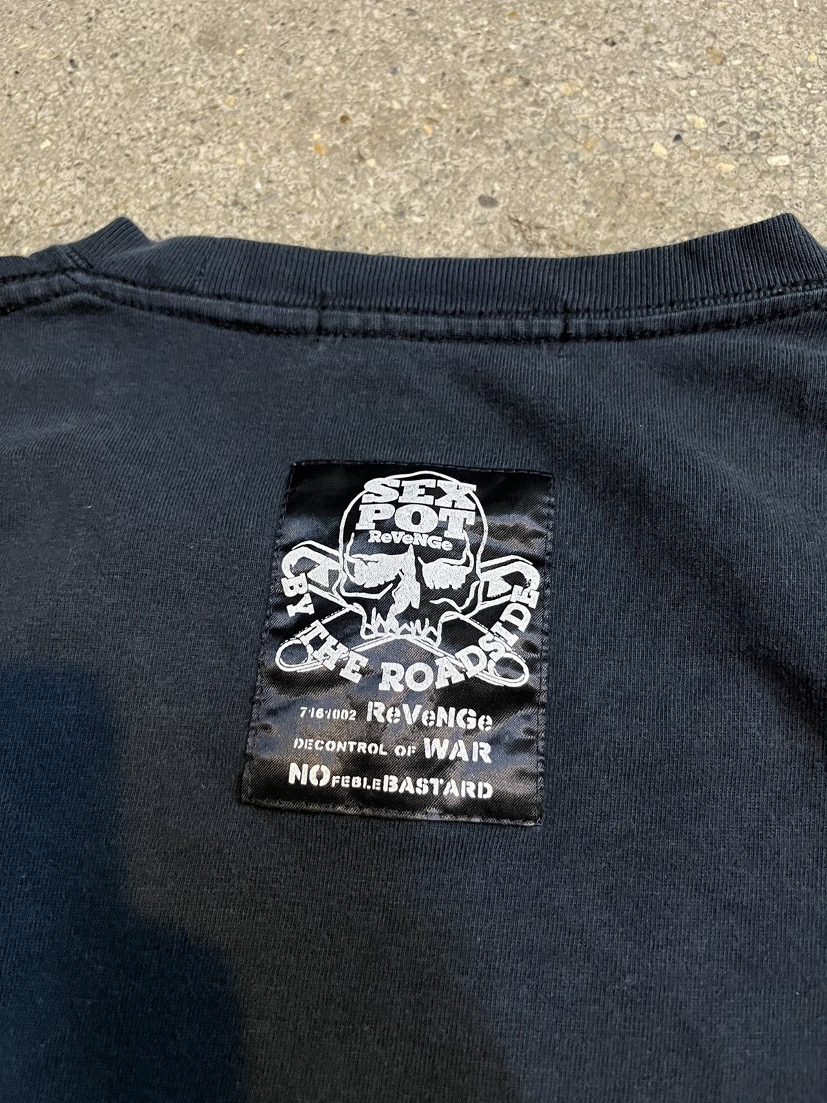 If Six Was Nine × Japanese Brand 🔥SEX POT REVENGE PUNK SOULS BASTARD SKULL TEE Size US L / EU 52-54 / 3 - 7 Thumbnail