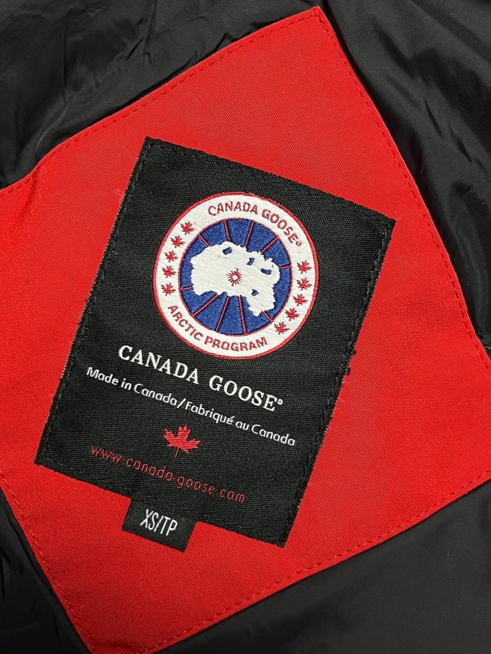 Canada Goose Canada Goose Down Kensington Red Parka RRP-1000$ size XS Size US S / EU 44-46 / 1 - 9 Thumbnail