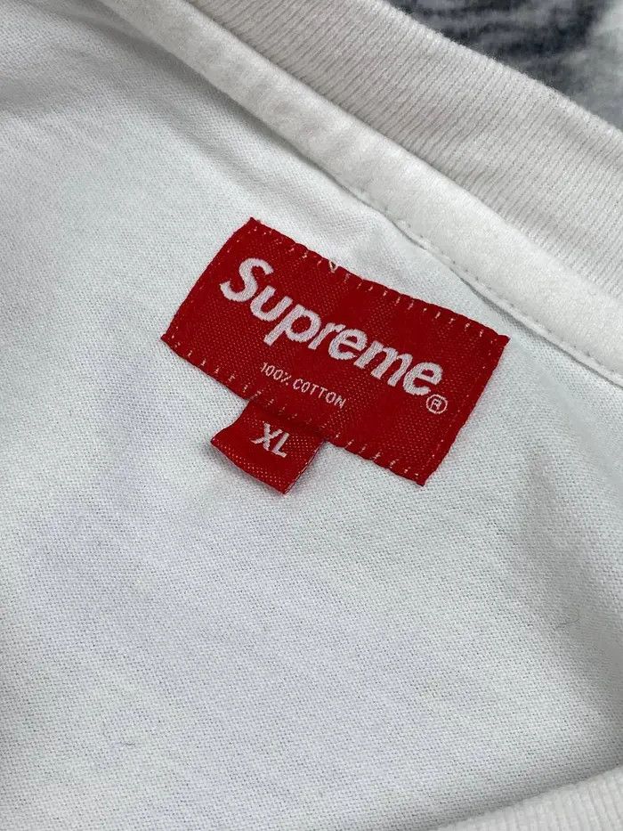 Supreme Supreme Skyline S/S Top T-Shirt Big Logo With Rhinestones Size US XL / EU 56 / 4 - 3 Thumbnail