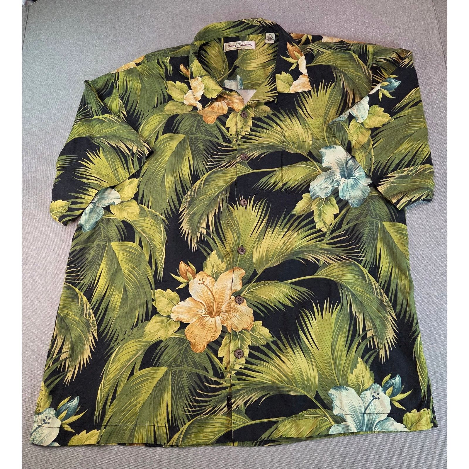 Tommy Bahama Tommy Bahama Relax Silk Camp Shirt XL Size US XL / EU 56 / 4 - 1 Thumbnail