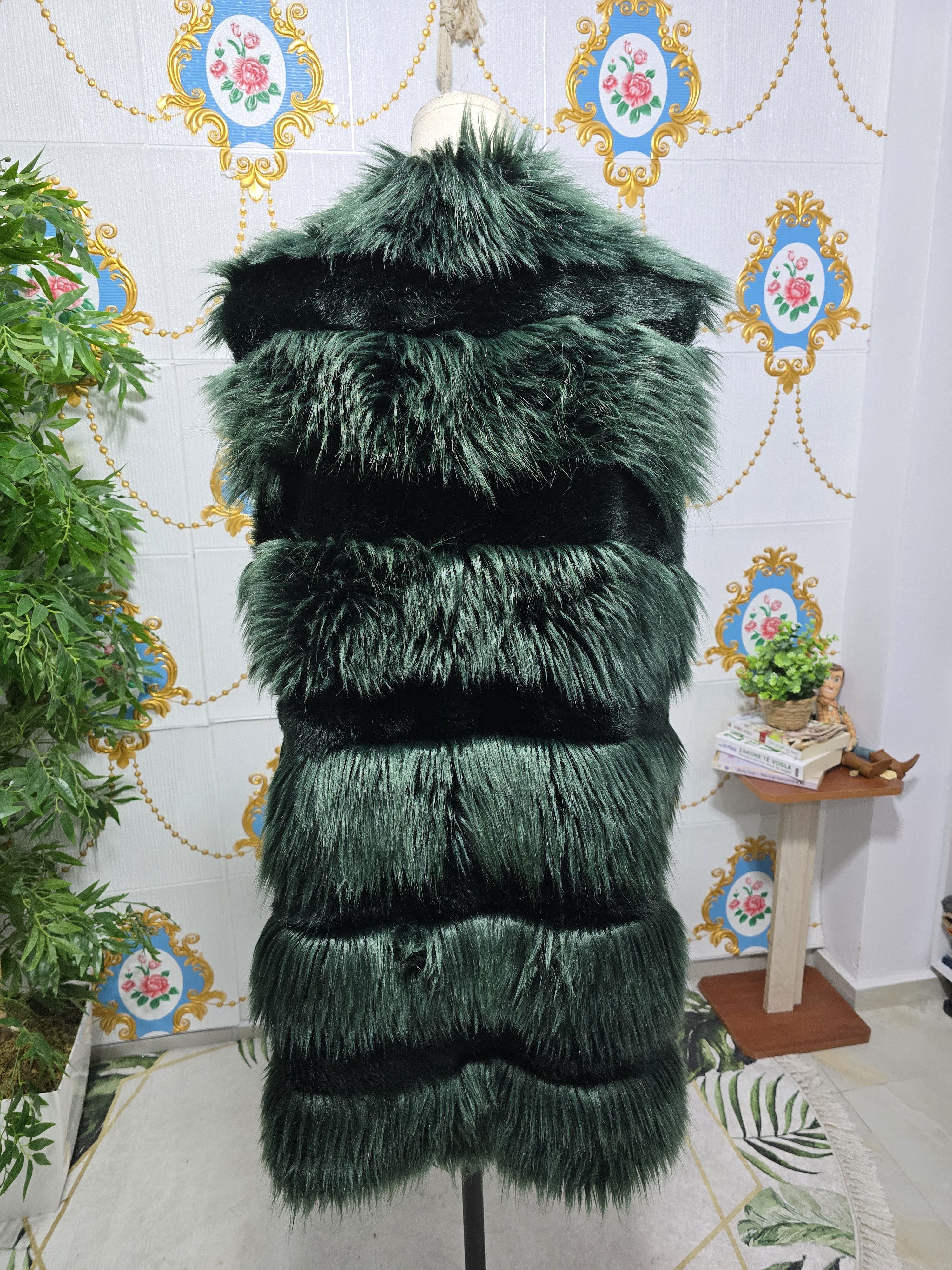 Liu Jo LIU JO beautiful green FUR for women size MEDIUM Size M / US 6-8 / IT 42-44 - 12 Thumbnail