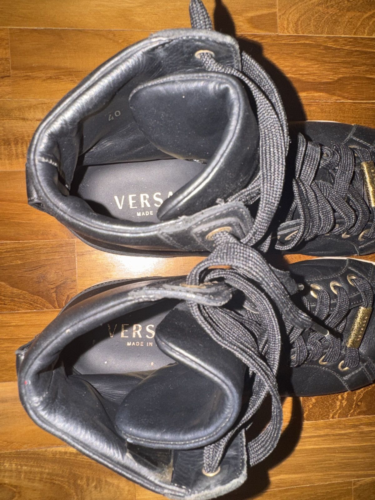 Versace VERSACE LEATHER HIGH CUT SHOES Size US 8.5 / EU 41-42 - 5 Thumbnail