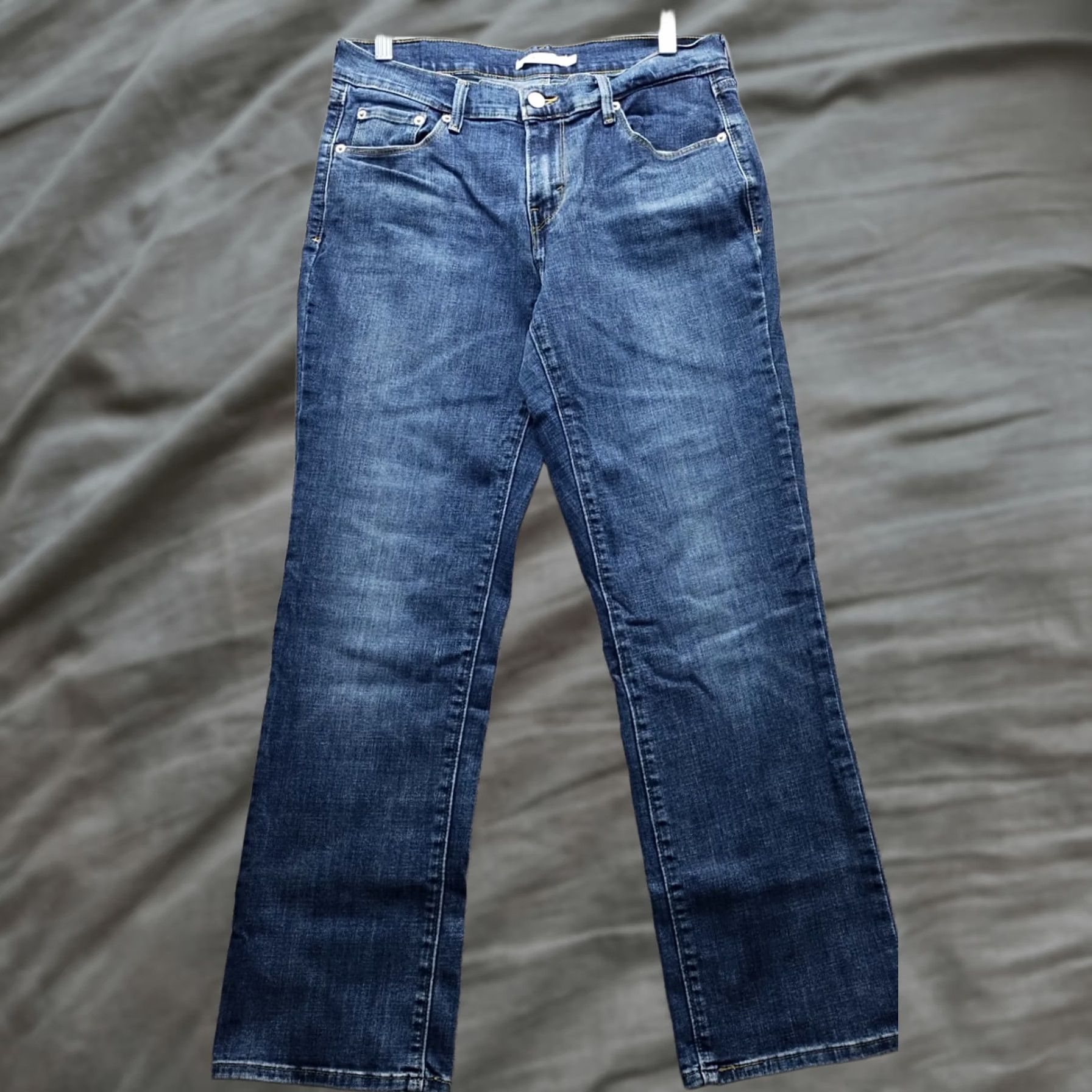 Levi's Levi's 505 Jeans Mens 30 Blue Denim Straight Leg Medium Wash Streetwear Regular Width Blue Mens Size 30 Size US 30 / EU 46 - 1 Thumbnail