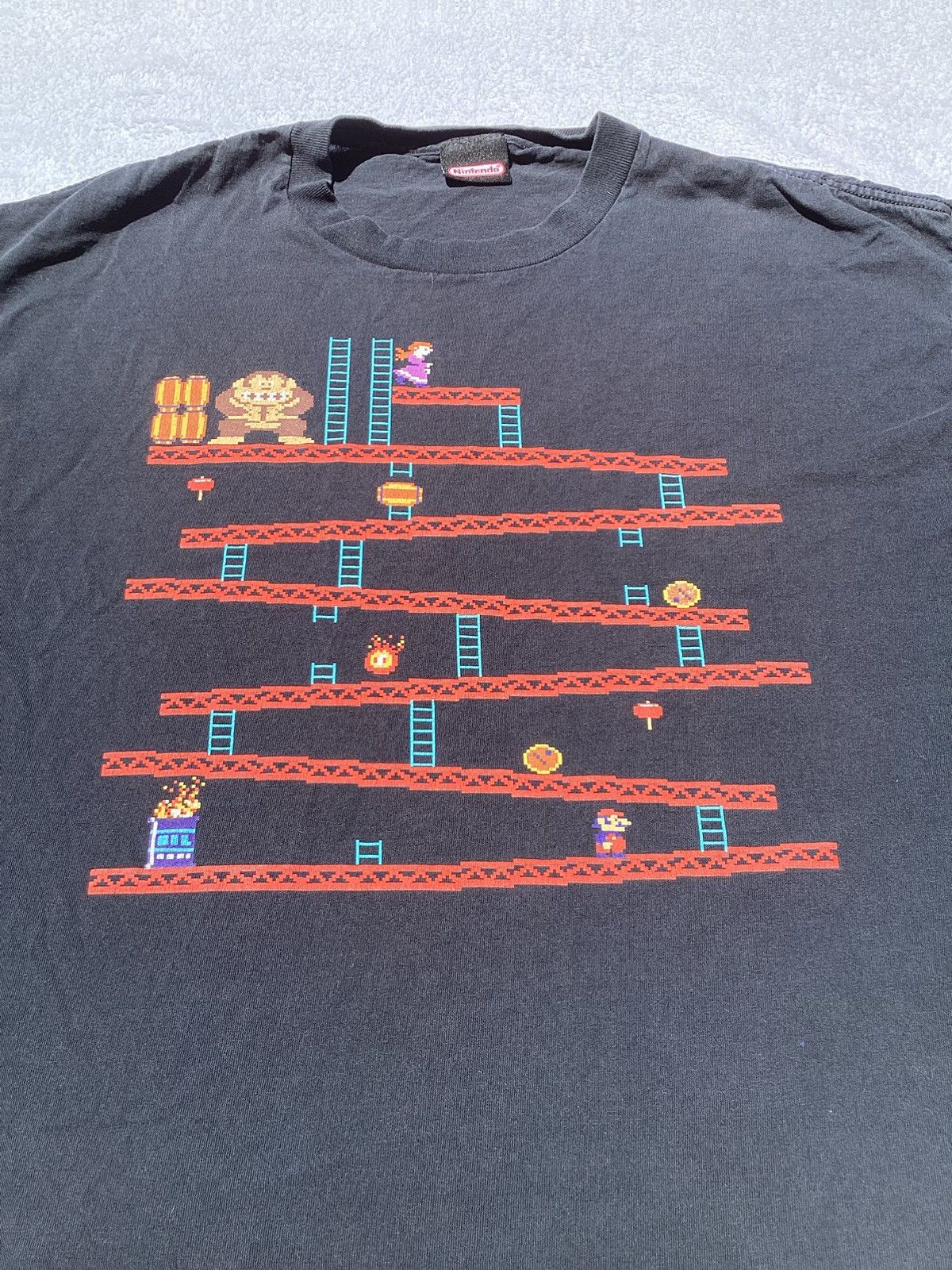 Nintendo 2005 Nintendo donkey Kong T-shirt Size US XL / EU 56 / 4 - 2 Thumbnail