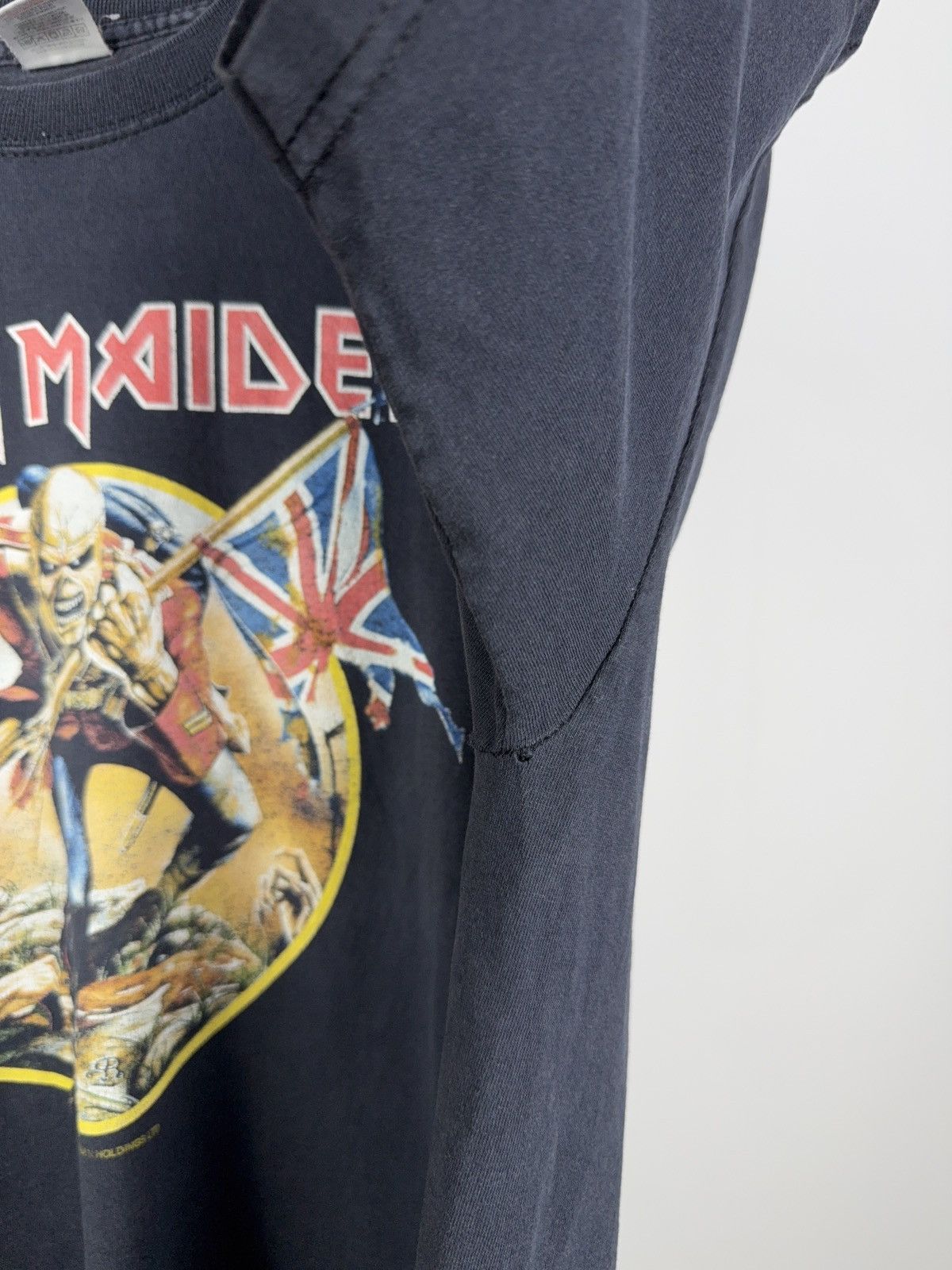 Band Tees × Iron Maiden Vintage Iron Maiden 2005 Tour Tee Somewhere Back In Time L Size US L / EU 52-54 / 3 - 9 Thumbnail