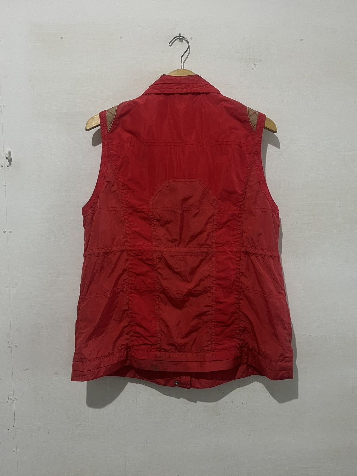 Japanese Brand Vintage Crocodile red utility vest 🔥 Size US L / EU 52-54 / 3 - 4 Thumbnail