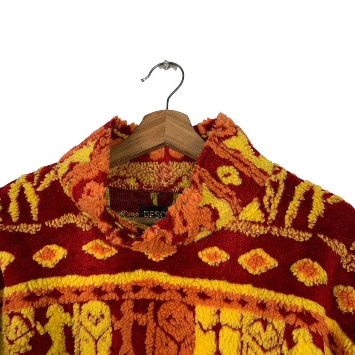 Descente Vintage 90's DESCENTE Motif Design Pullover Fleece #2110-C92 Size US L / EU 52-54 / 3 - 10 Thumbnail