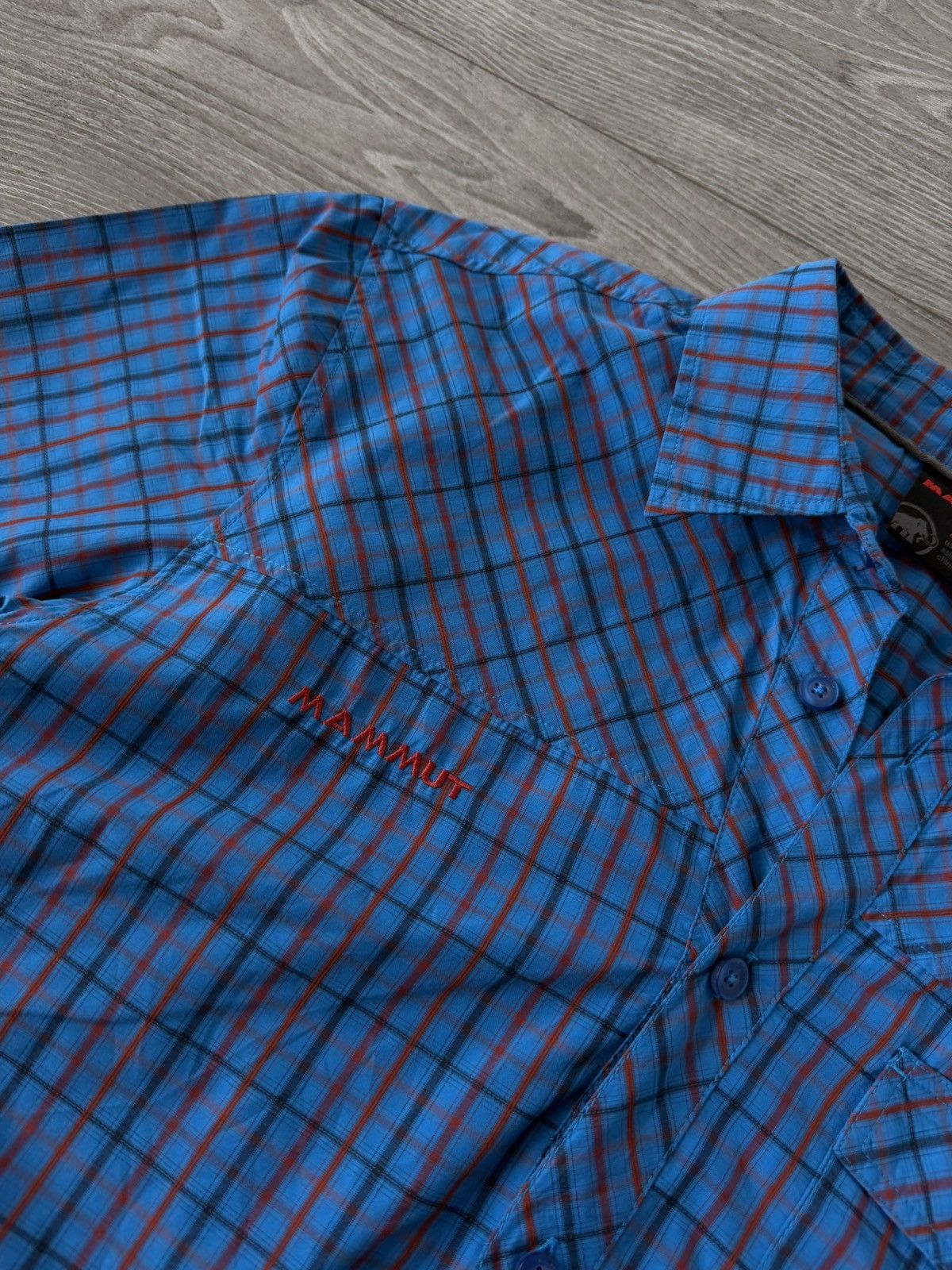 Mammut Mammut Short Sleeve Gorpcore Button Up Shirt Size US XL / EU 56 / 4 - 9 Thumbnail