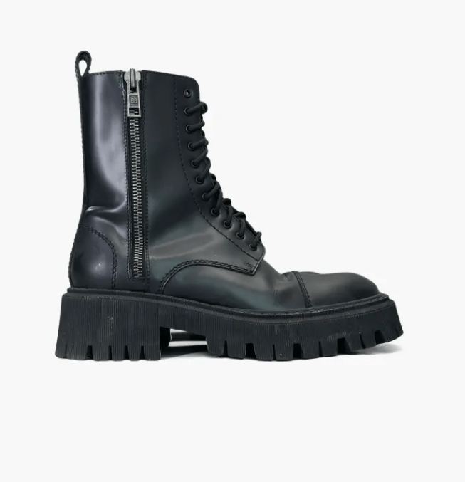 Balenciaga Balenciaga short Dr. Martens Size US 7 / EU 40 - 3 Thumbnail