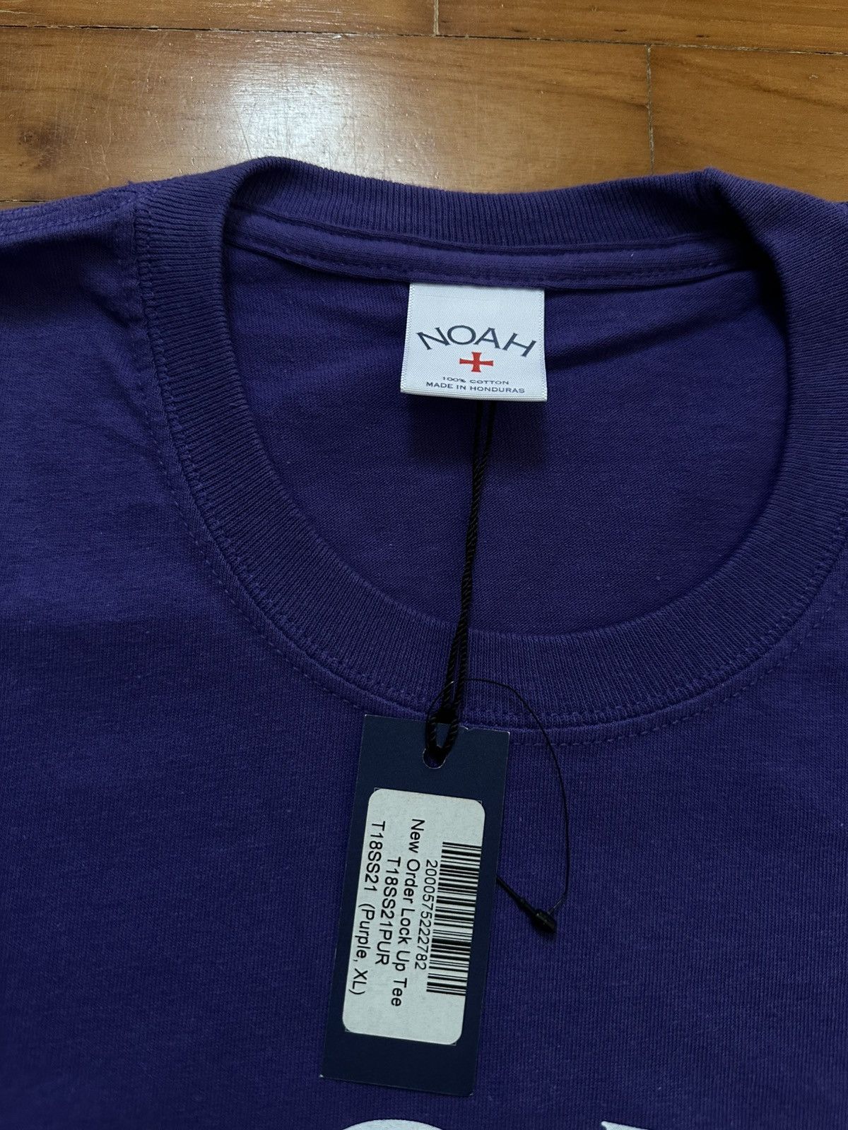 Noah New Order Core Logo T-Shirt Size US XL / EU 56 / 4 - 3 Thumbnail