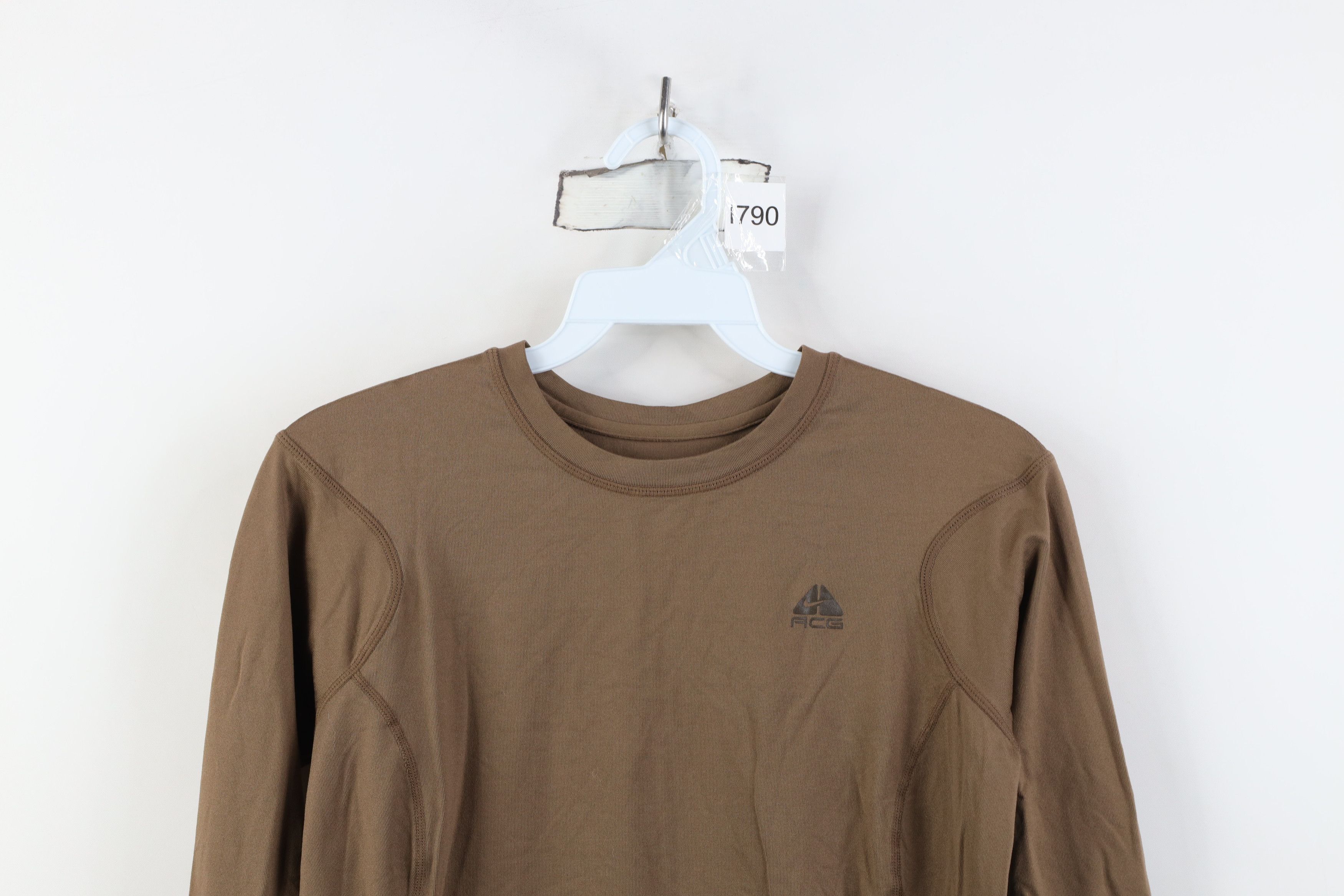 Nike Vintage Y2K Nike ACG Travis Scott Mini Swoosh T-Shirt Size S / US 4 / IT 40 - 2 Thumbnail