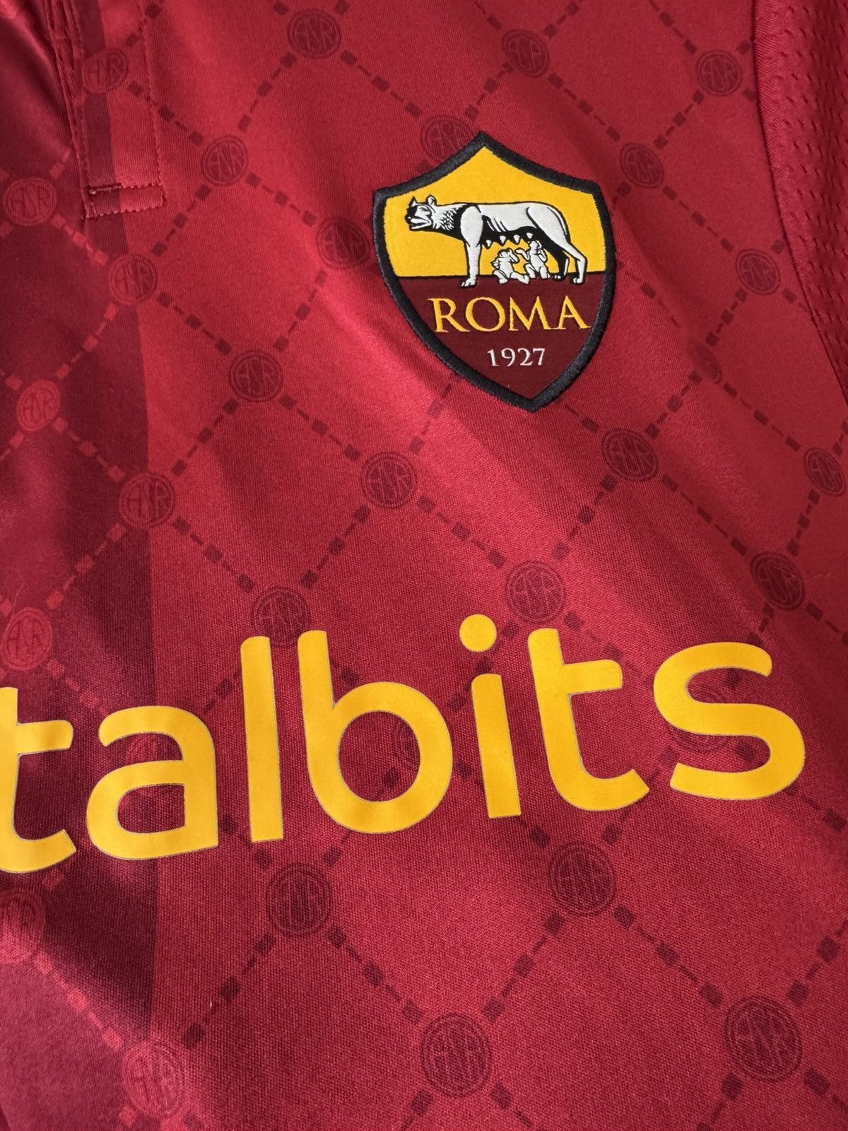 New Balance Roma 2022-2023 Home Soccer Jersey Football Shirt Red Kit Size US S / EU 44-46 / 1 - 10 Thumbnail