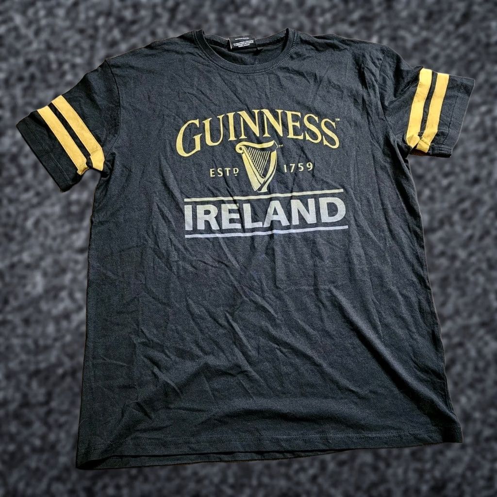 Vintage Guinness Mens T-Shirt Black Harp Crew Neck Short Sleeve Large Cotton Officially Licensed"} Size US L / EU 52-54 / 3 - 1 Thumbnail