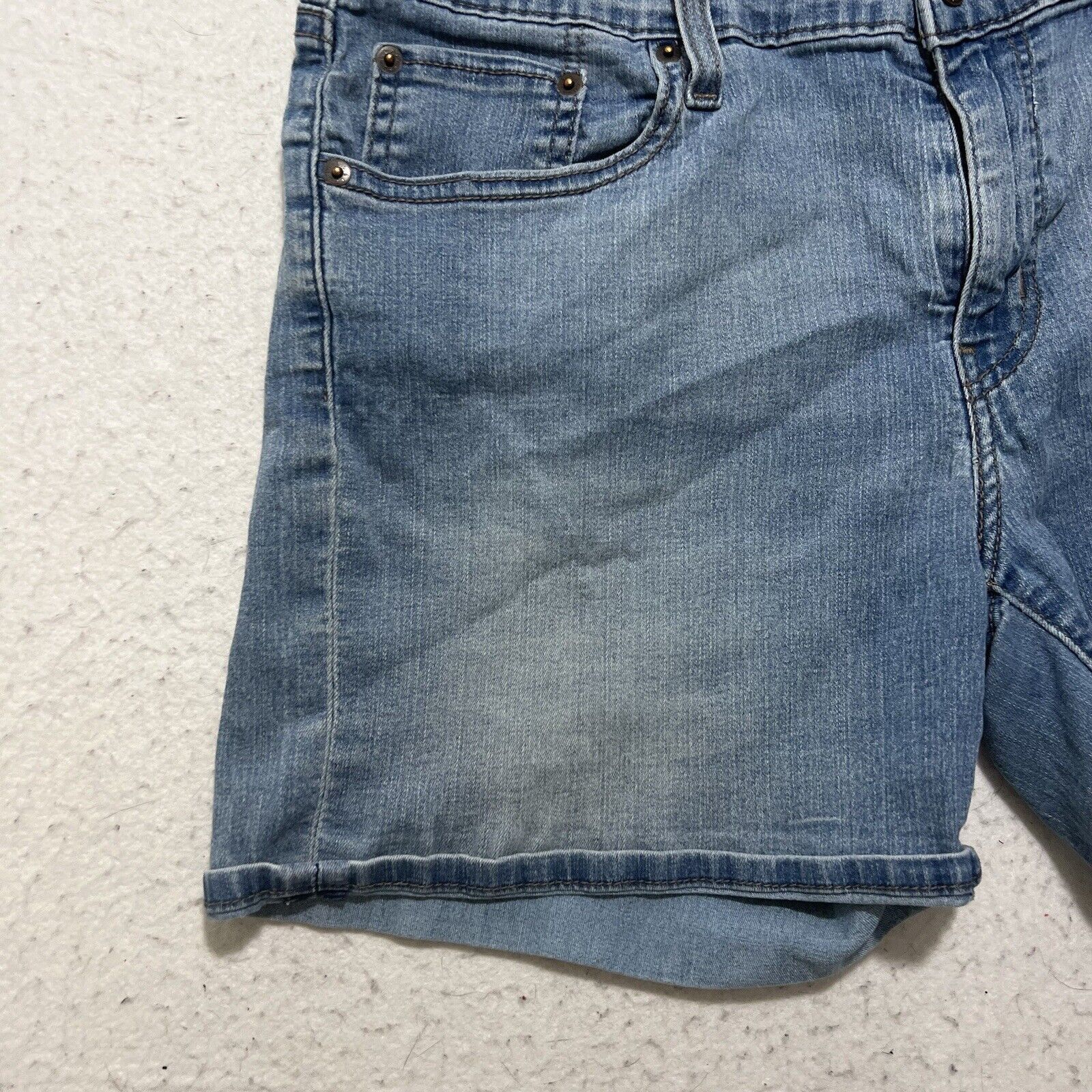 Levi's Levi's 36 Waist Blue Bermuda Jean Shorts Patch 5" Inseam Size 36" / US 14 / IT 50 - 2 Thumbnail