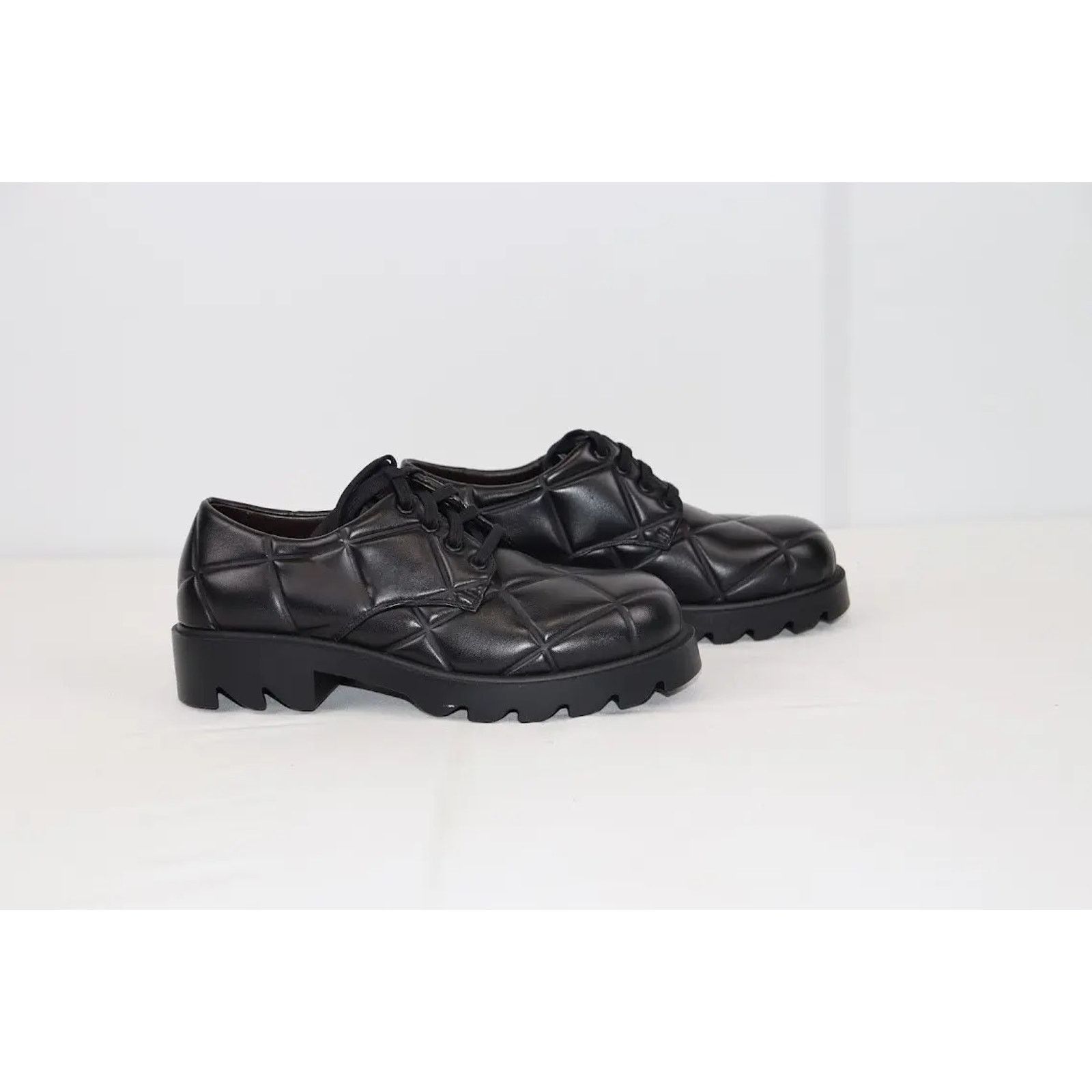 Bottega Veneta o1rshd1 Quilted Nappa Leather Strut Derby Shoes in Black Size US 11 / EU 44 - 7 Thumbnail