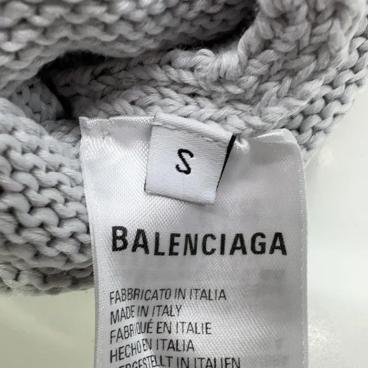 Balenciaga Balenciaga Balenciaga Embroidered Logo Long Sleeve Sweater Size US S / EU 44-46 / 1 - 5 Thumbnail