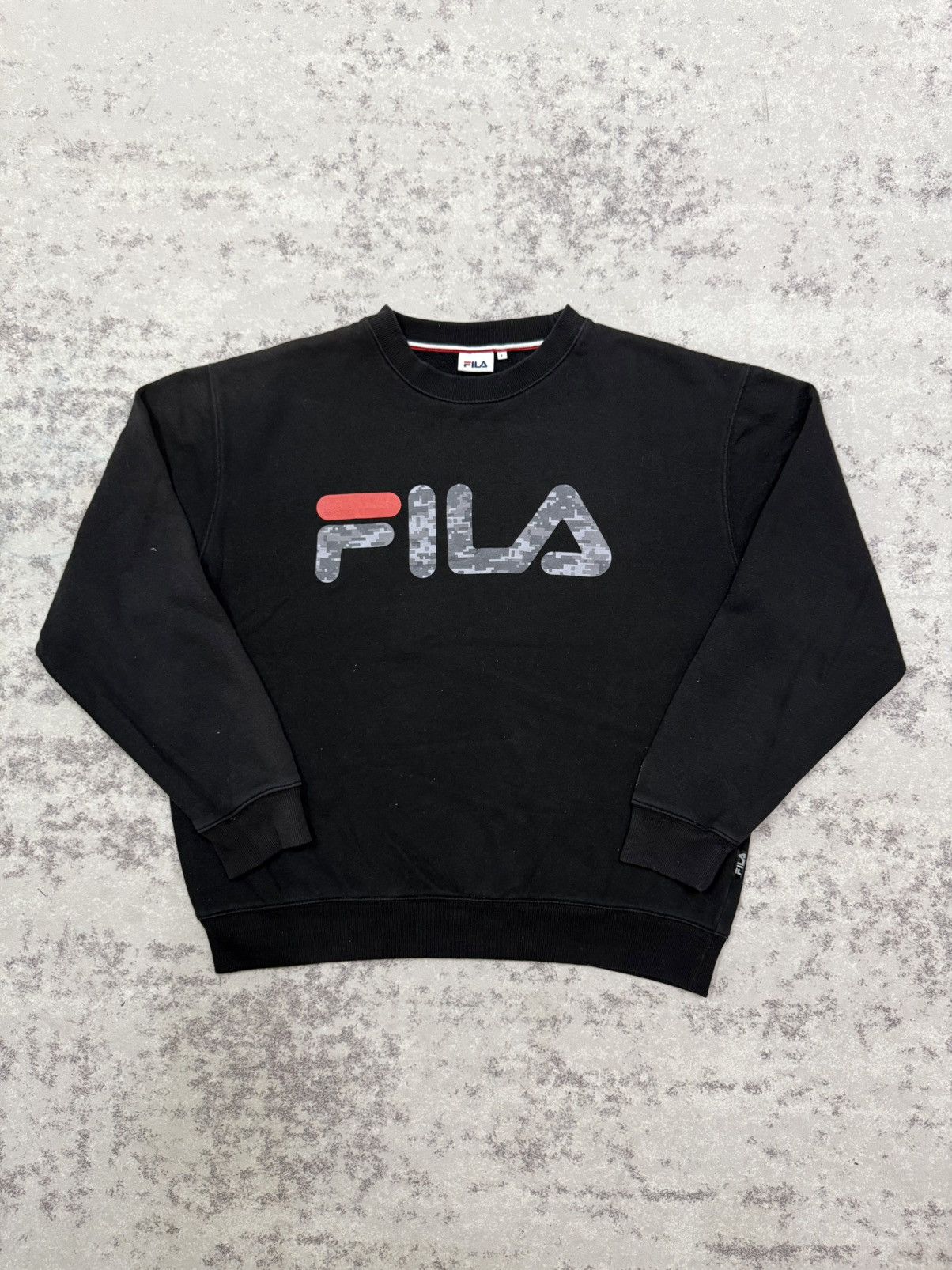 Fila Fila Biglogo Camo Logo Sweatshirt Size US L / EU 52-54 / 3 - 3 Thumbnail
