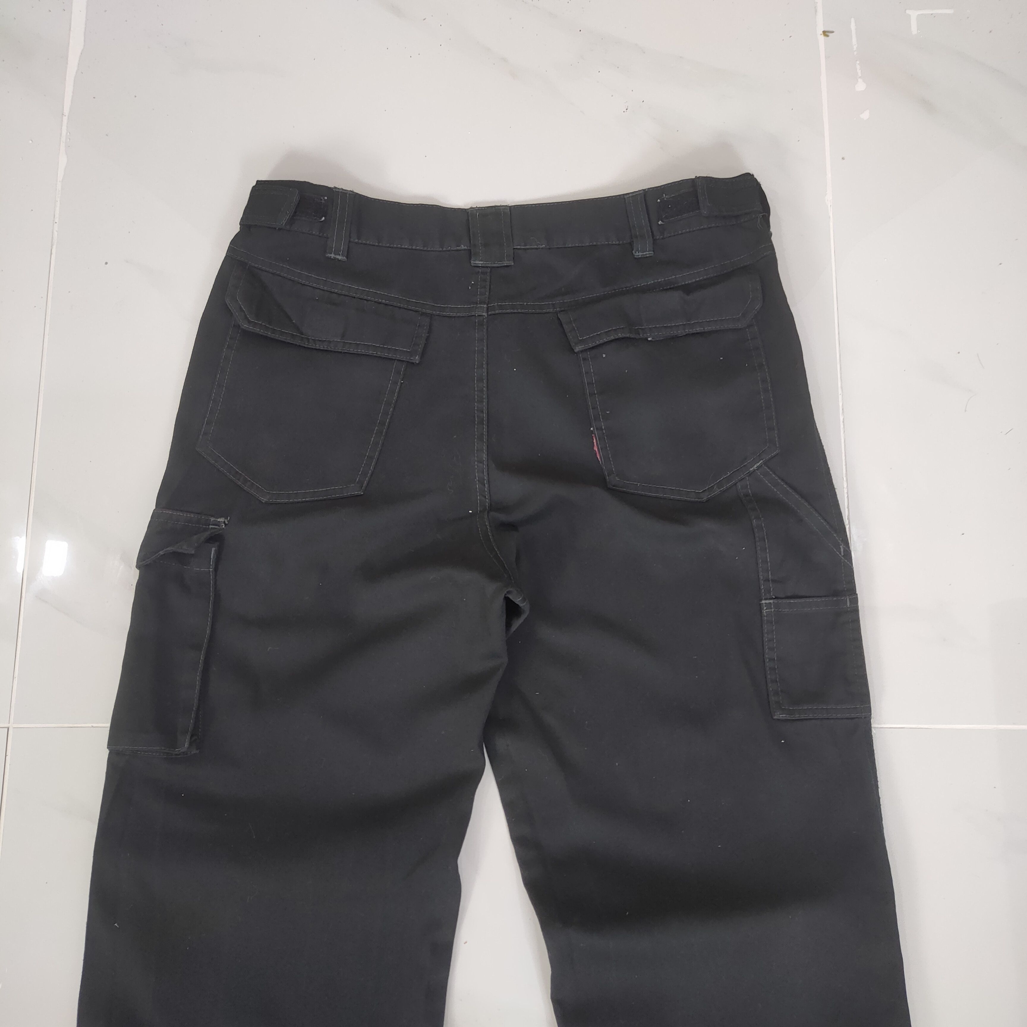 Japanese Brand JAPANESE BRAND BLACK CARGO PANTS Size US 32 / EU 48 - 7 Thumbnail