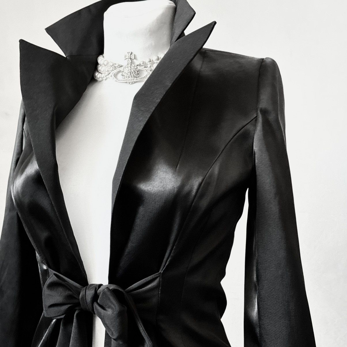 Vintage Stunning vintage satin jacket with belt Size S / US 4 / IT 40 - 3 Thumbnail