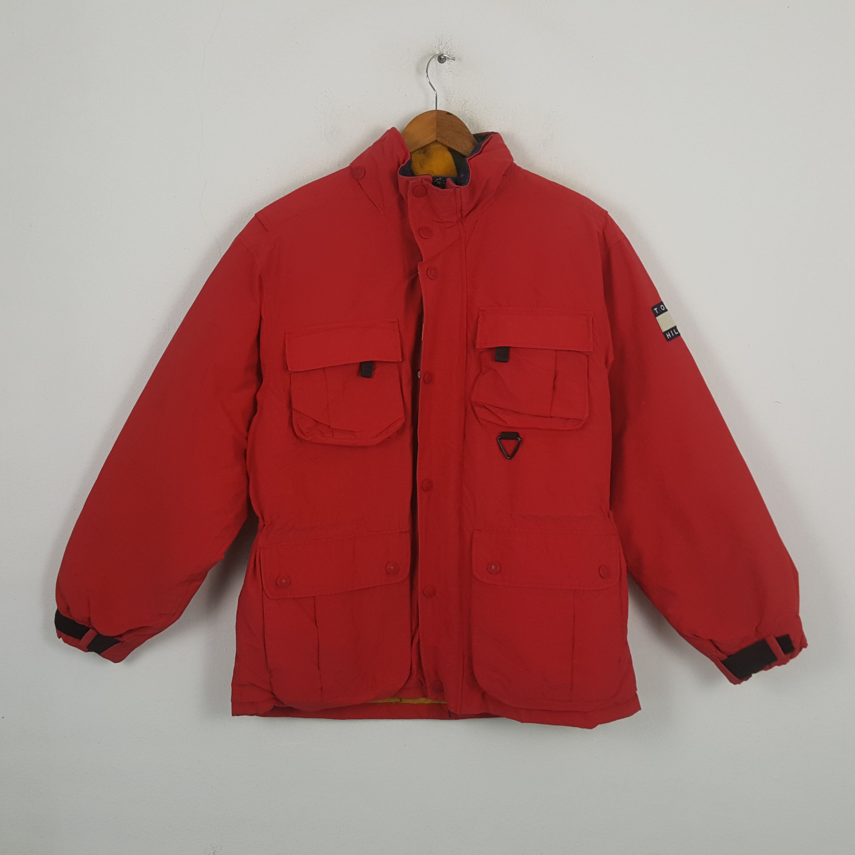 Tommy Hilfiger Vintage Tommy Hilfiger Streetwear Puffer Jacket RR18 Size US XL / EU 56 / 4 - 1 Thumbnail