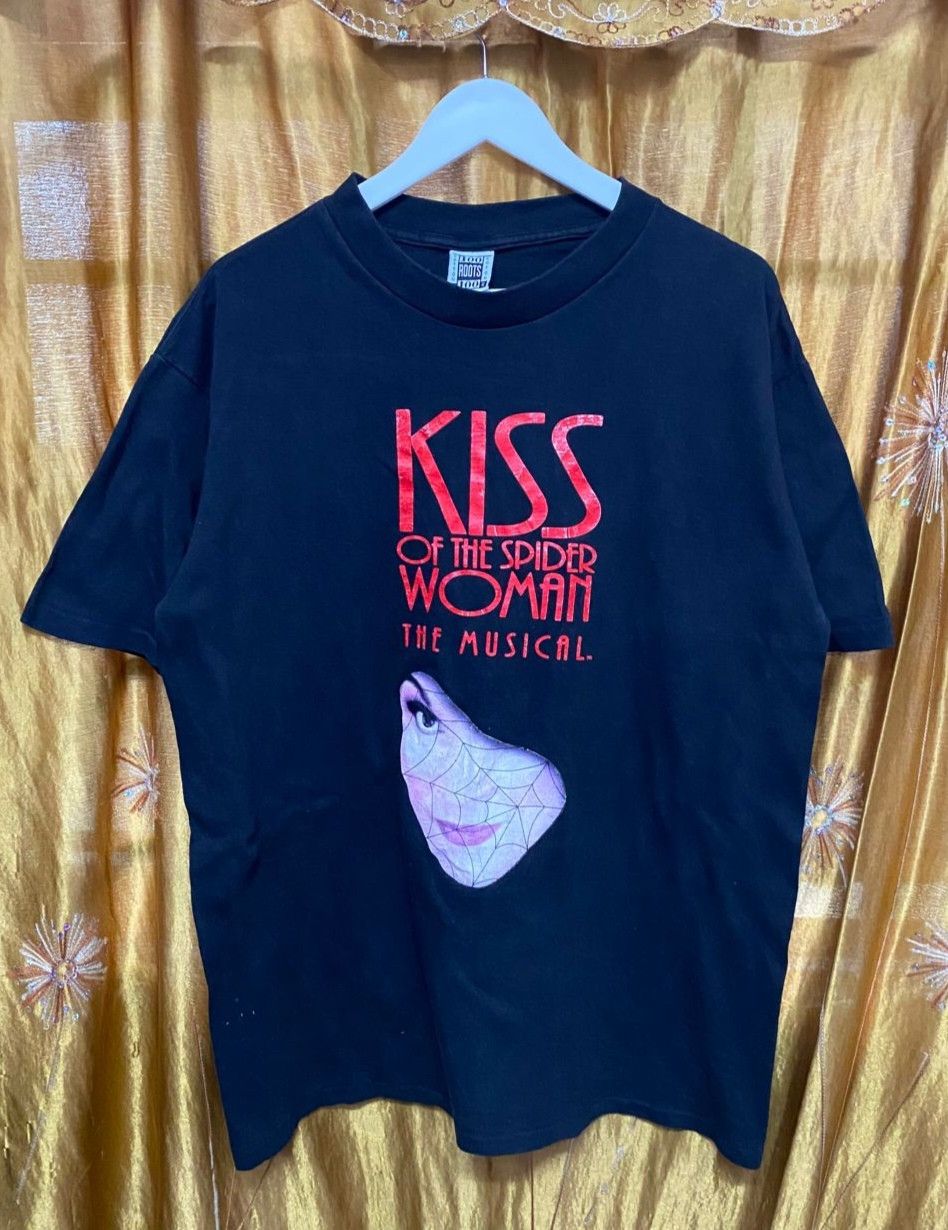 Vintage Vintage 90s Kiss Of The Spider Woman Musical Movie Tshirt Size US L / EU 52-54 / 3 - 1 Thumbnail