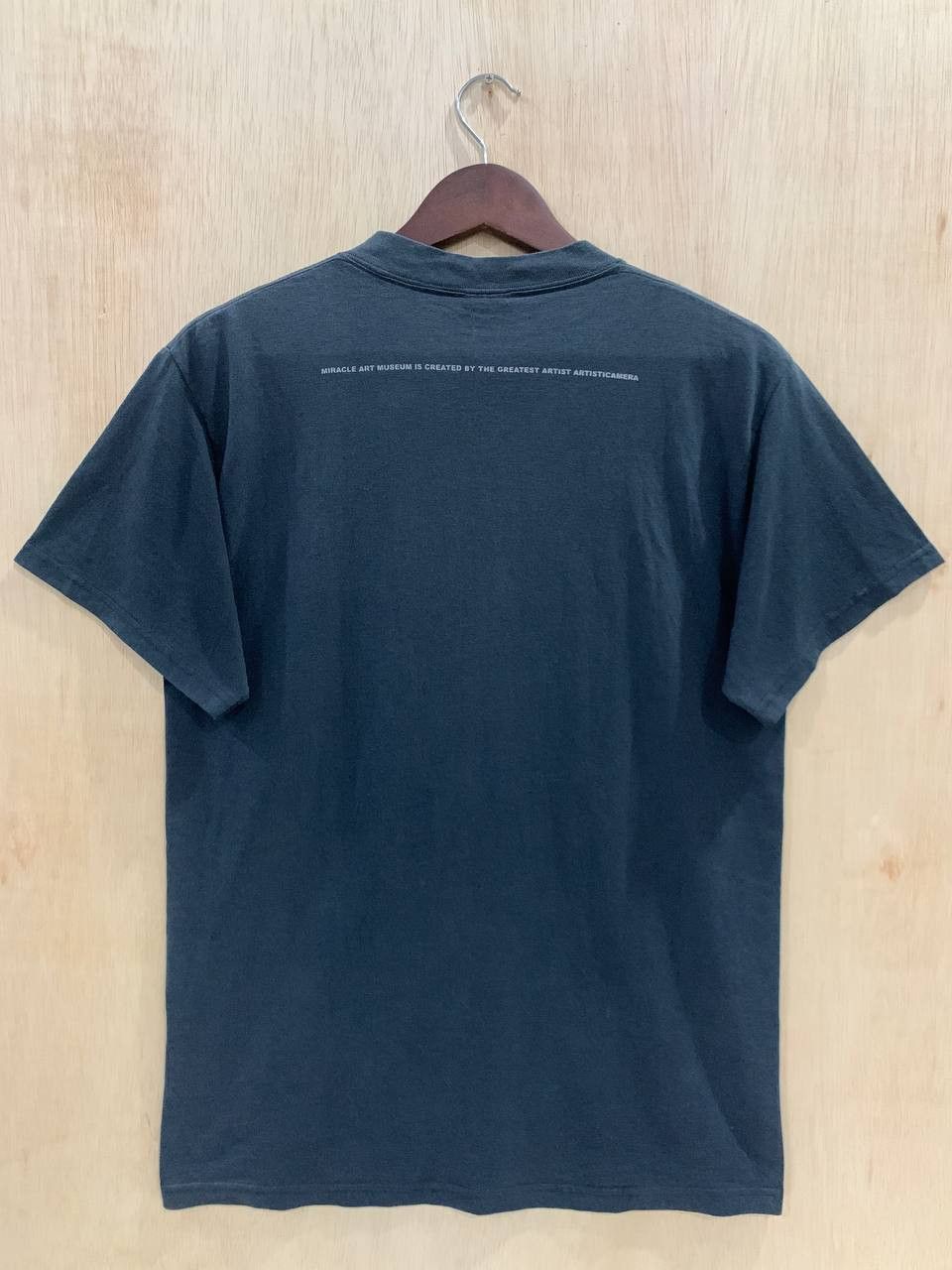 Vintage Vintage 2000s Camera Artist Miracle Art Museum Tee Size US M / EU 48-50 / 2 - 2 Thumbnail