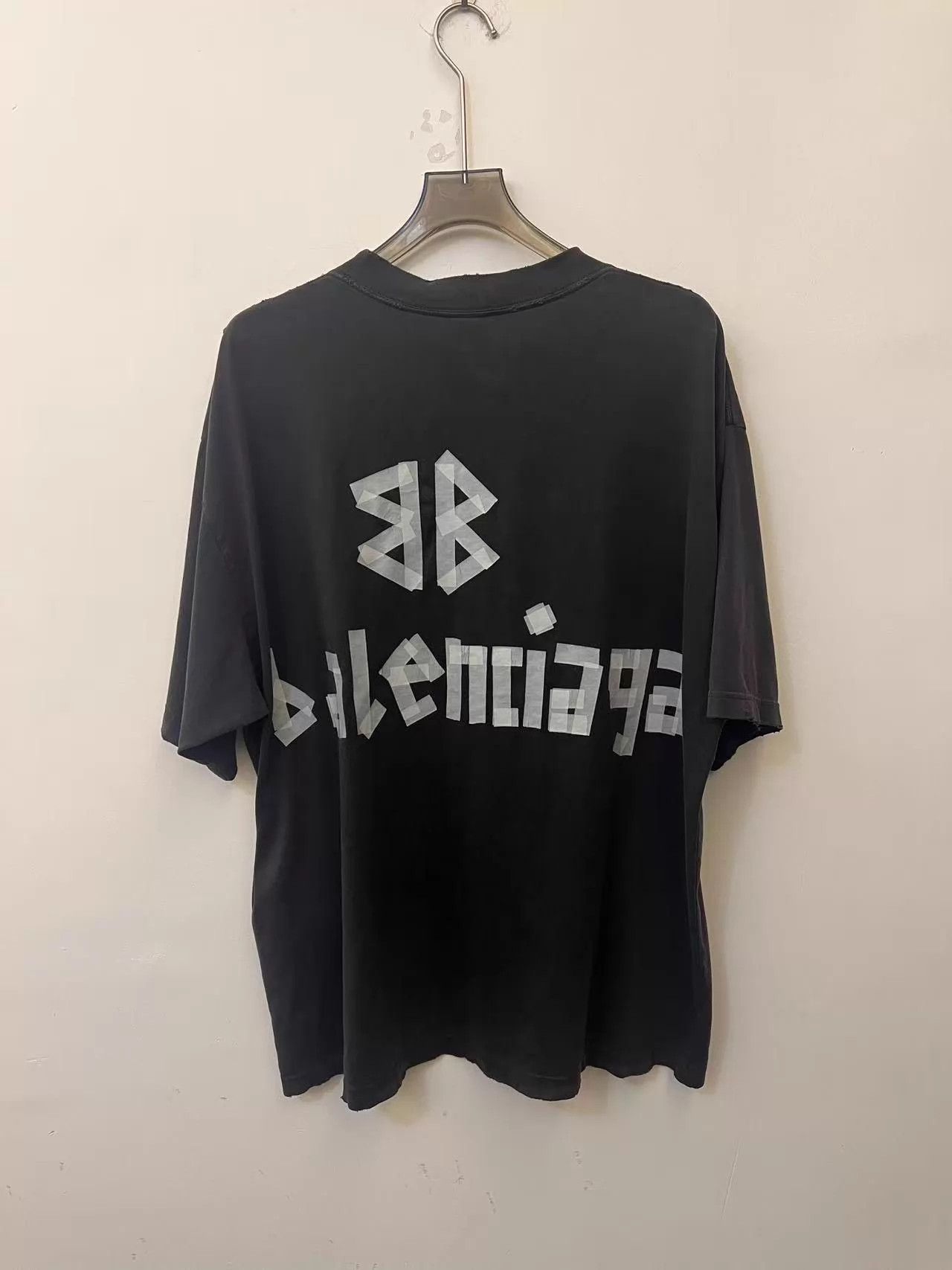 Balenciaga Balenciaga Logo Crew Dropped SS Tee Men Black XL Size US XL / EU 56 / 4 - 3 Thumbnail