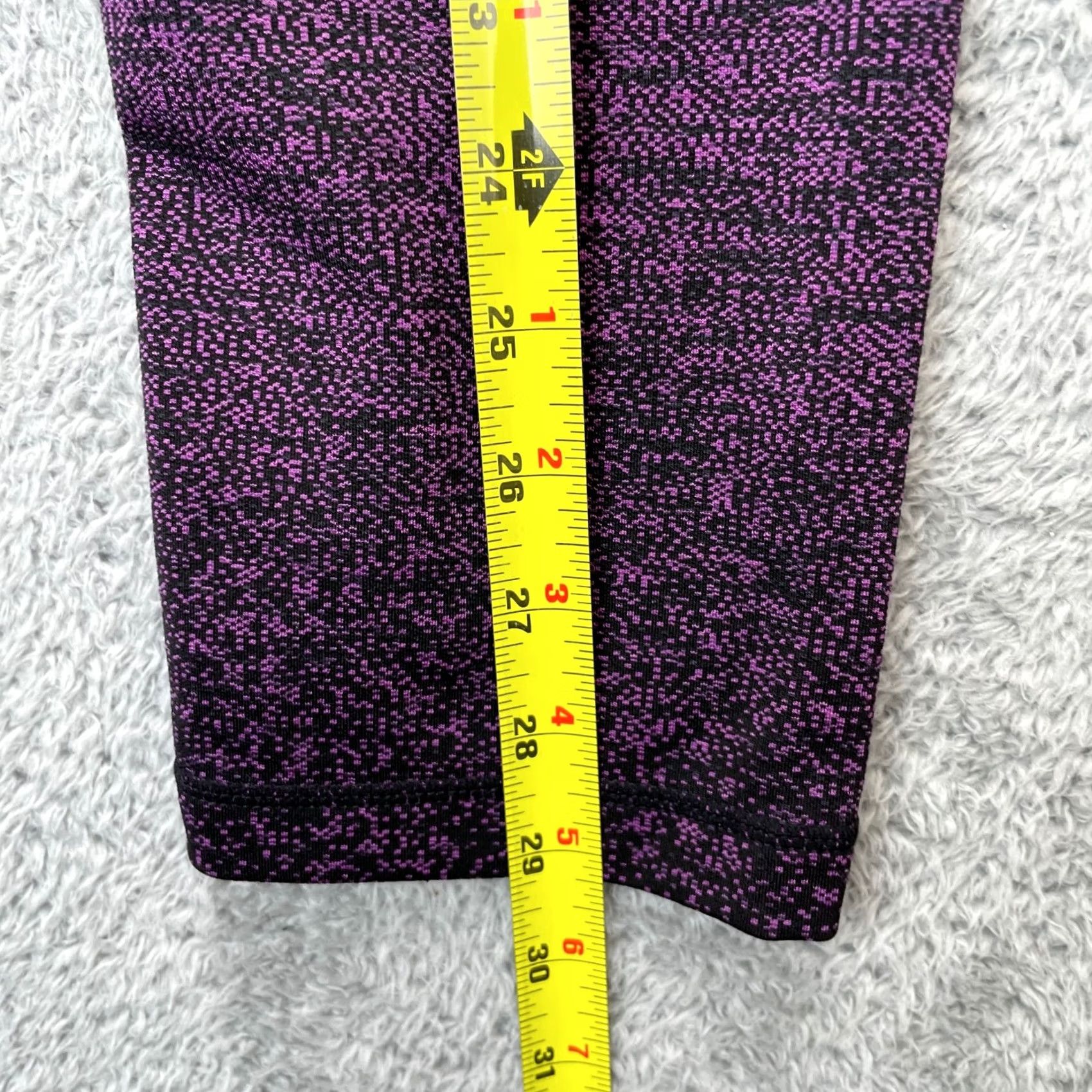 Vintage Kirkland Signature Leggings Womens Medium Purple Active Crop Skinny Leg Pants Size 32" / US 10 / IT 46 - 6 Thumbnail
