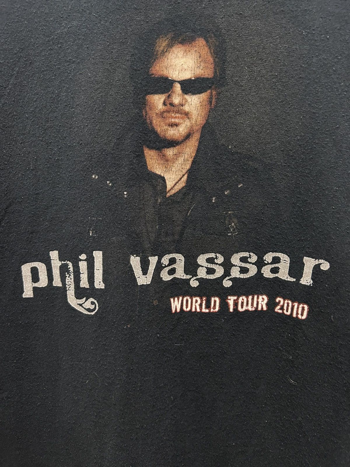 Vintage Vintage Phil Vassar Band T-Shirt Size US M / EU 48-50 / 2 - 3 Thumbnail