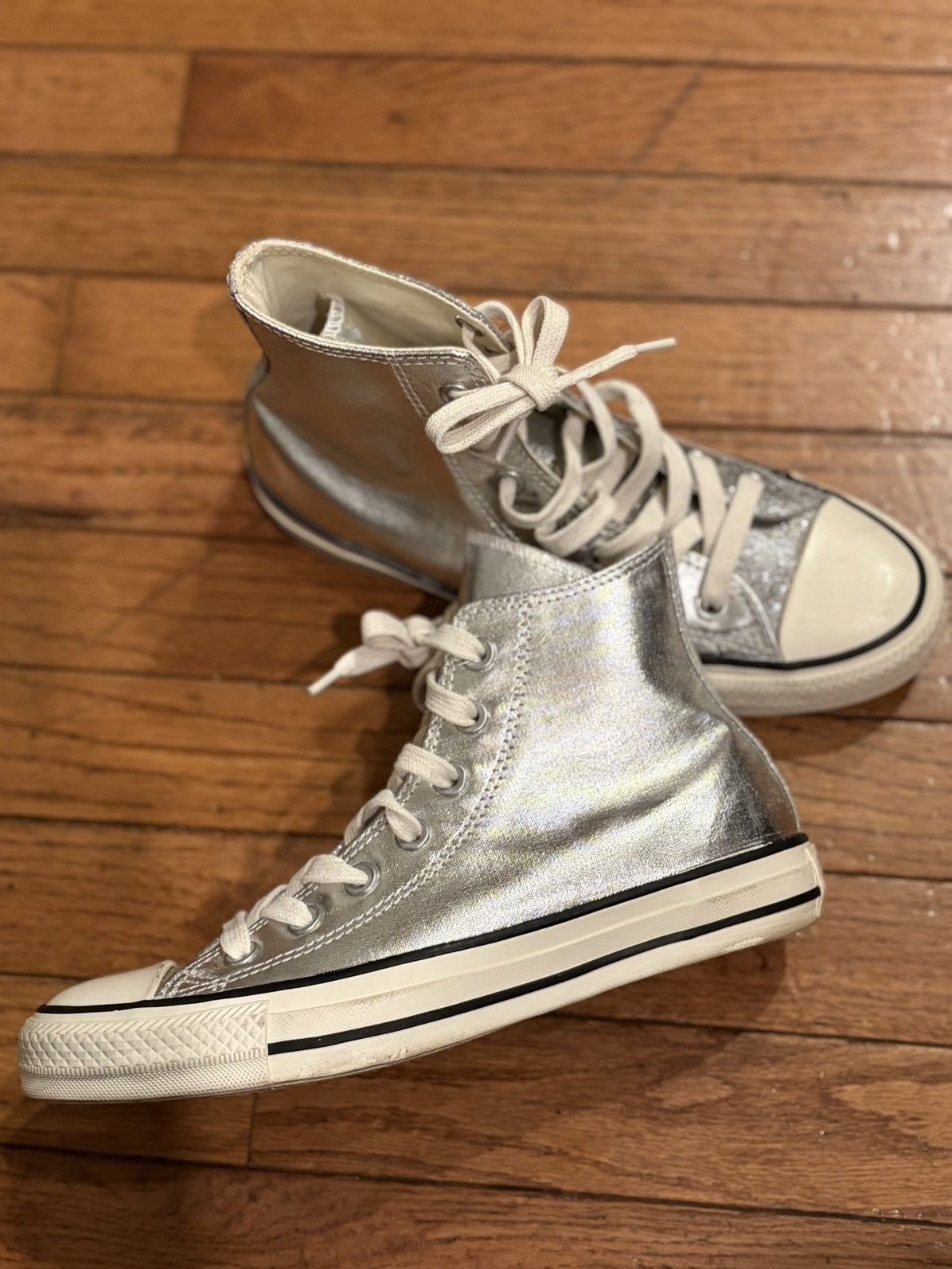 Converse Converse Womens Size 7 CTAS Shiny Metal Hi Size US 7 / IT 37 - 5 Thumbnail