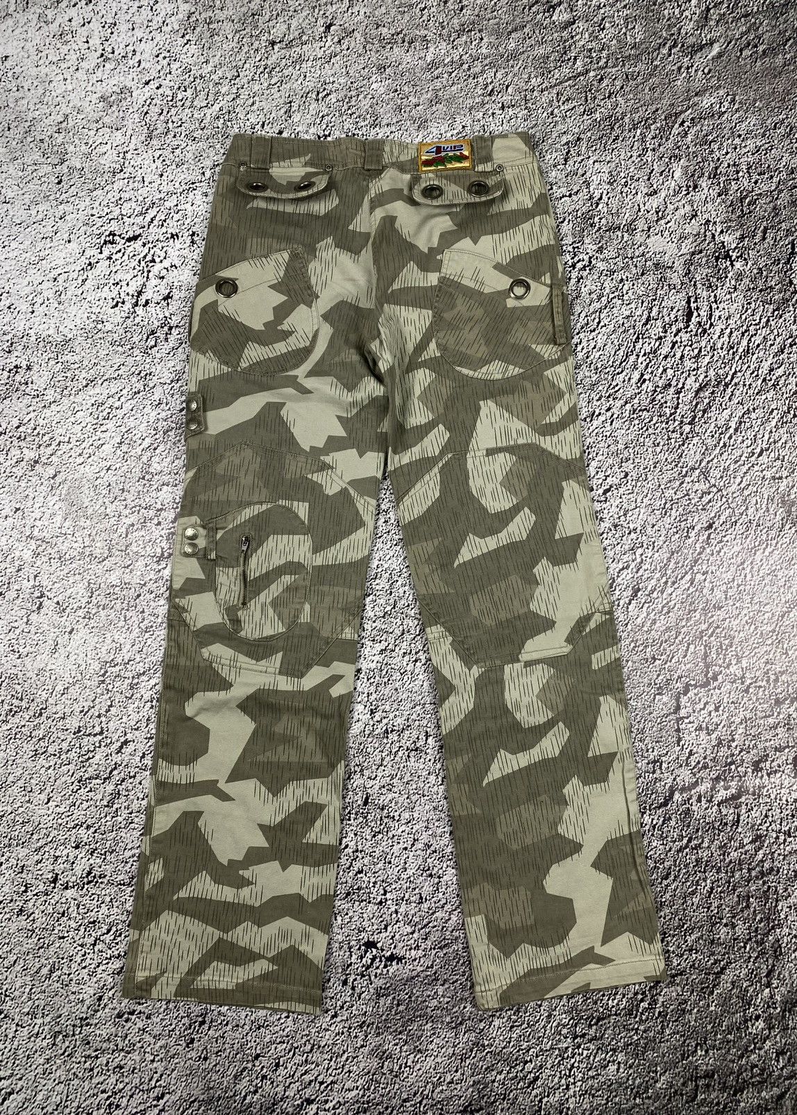 Japanese Brand Vintage Y2K cargo camo low rise pants 00s streetwear Size 31" - 3 Thumbnail