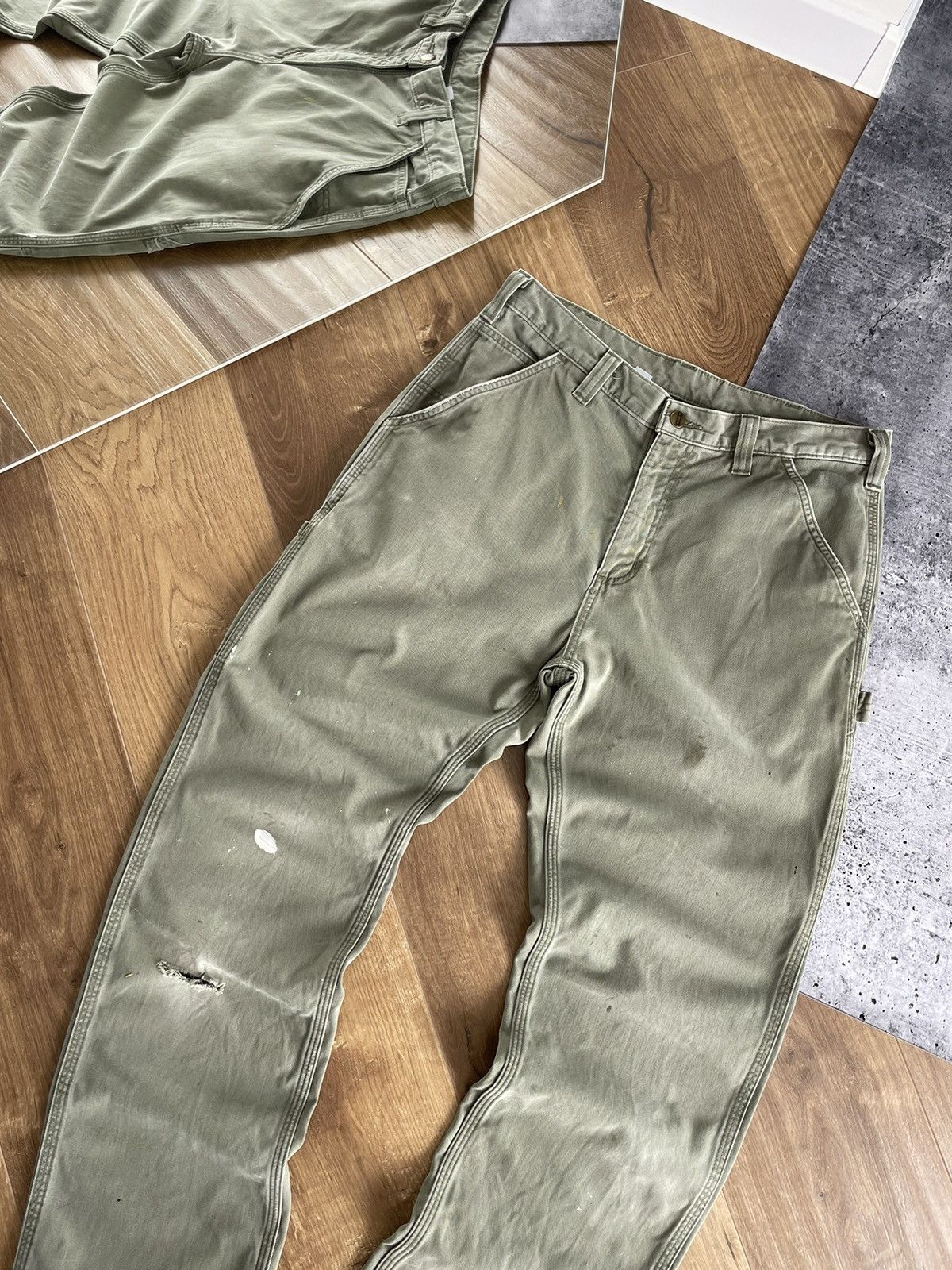 Carhartt × Vintage Vintage Carhartt Y2K Single Knee Carpenter Distressed Pants Size US 33 - 5 Thumbnail