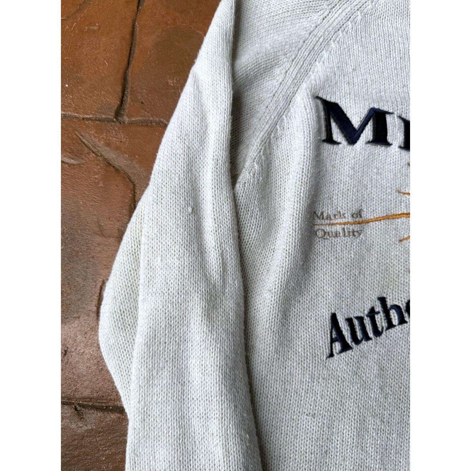 Disney VINTAGE Disney Mickey Mouse Knit Sweater Unisex Medium White Embroidered 80s Logo Crew Neck Pullover Knit Weather All Seasons Boys Mens Womens Size US M / EU 48-50 / 2 - 4 Thumbnail