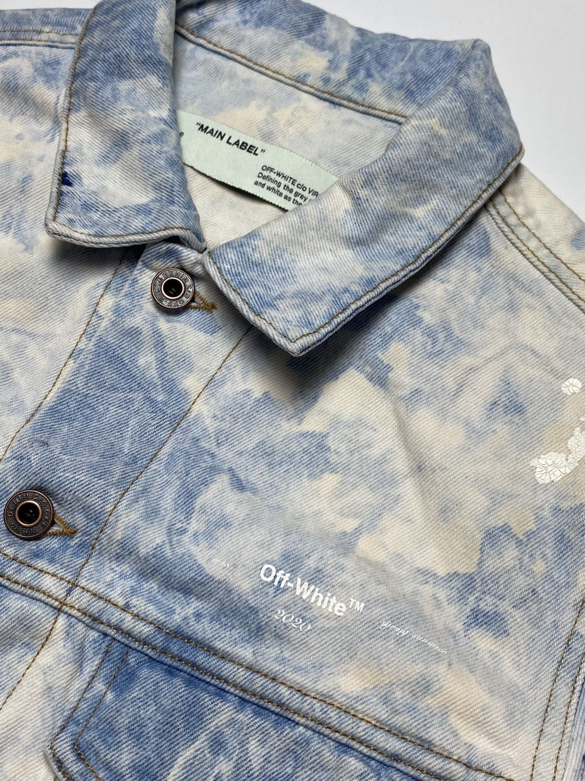 Off-White Off White - Extreme Bleached Arrows Denim Jacket Size US M / EU 48-50 / 2 - 16 Thumbnail