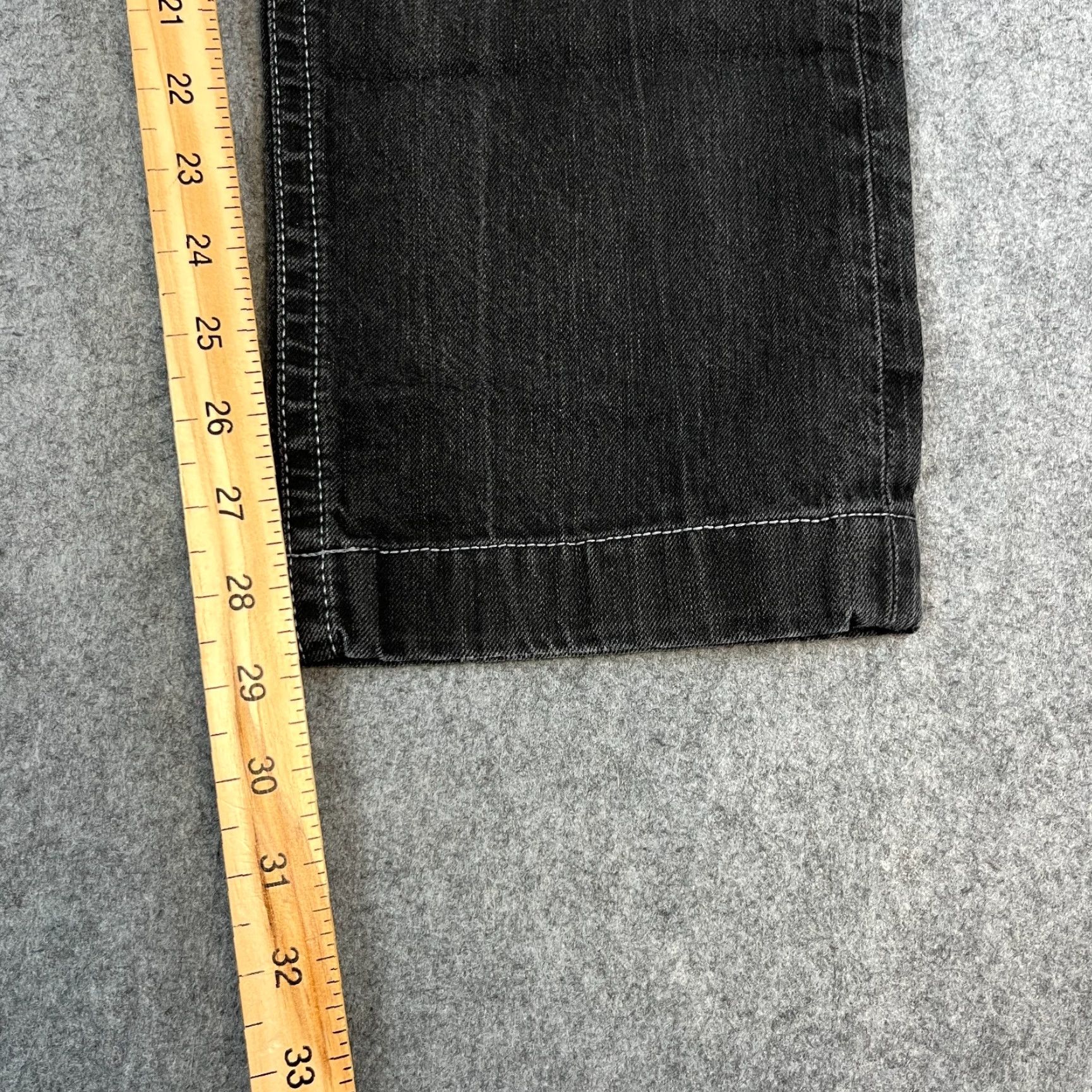 Hugo Boss HUGO BOSS Jeans Regular Straight 30 30 Denim Black Vintage Mens | 5-Pocket, Button, Logo, Dark Wash, Zip Closure, Cotton Size US 30 / EU 46 - 4 Thumbnail