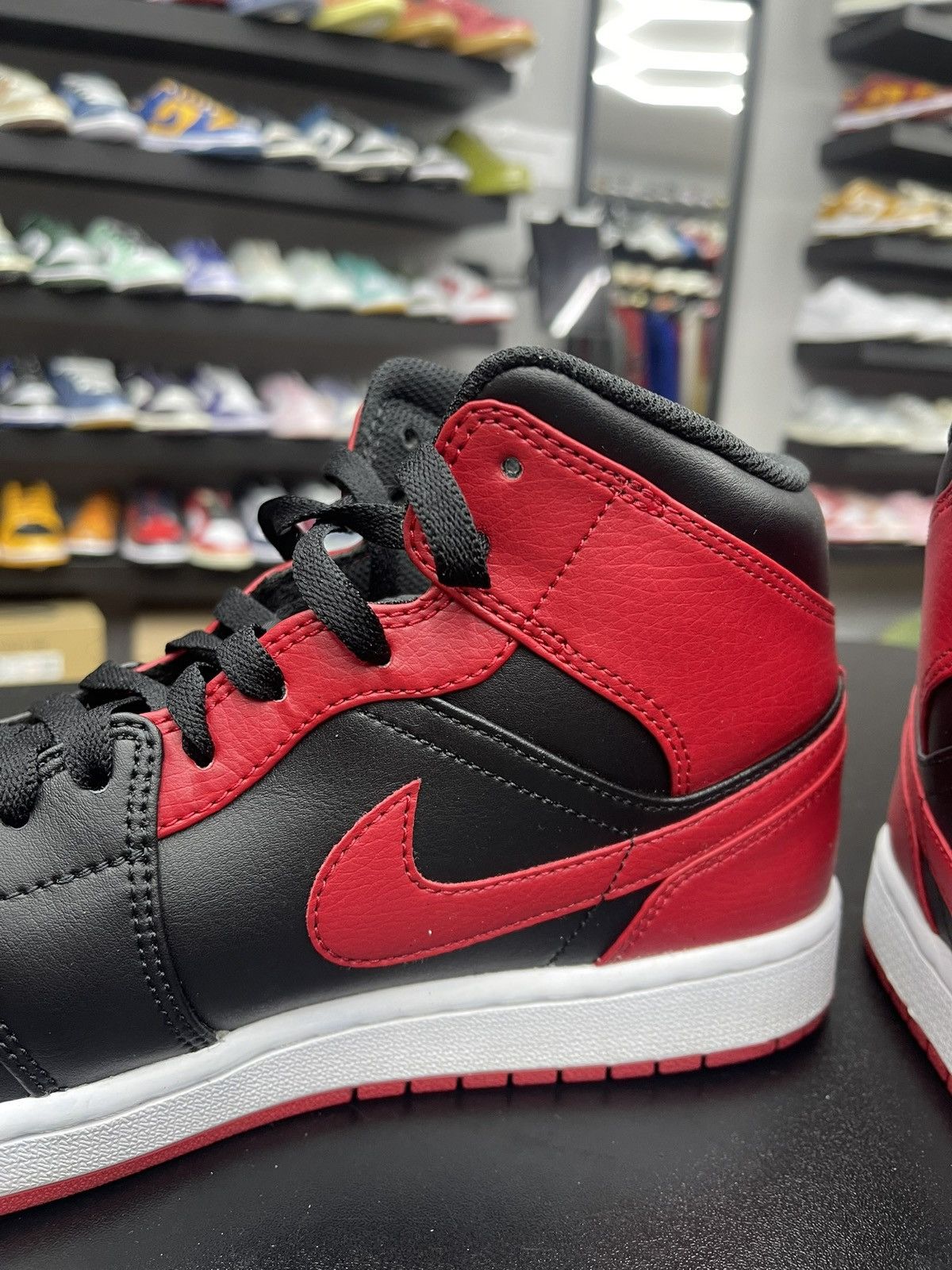 Jordan Brand Size 10 - Jordan 1 Mid Banned “2020” Size US 10 / EU 43 - 6 Thumbnail