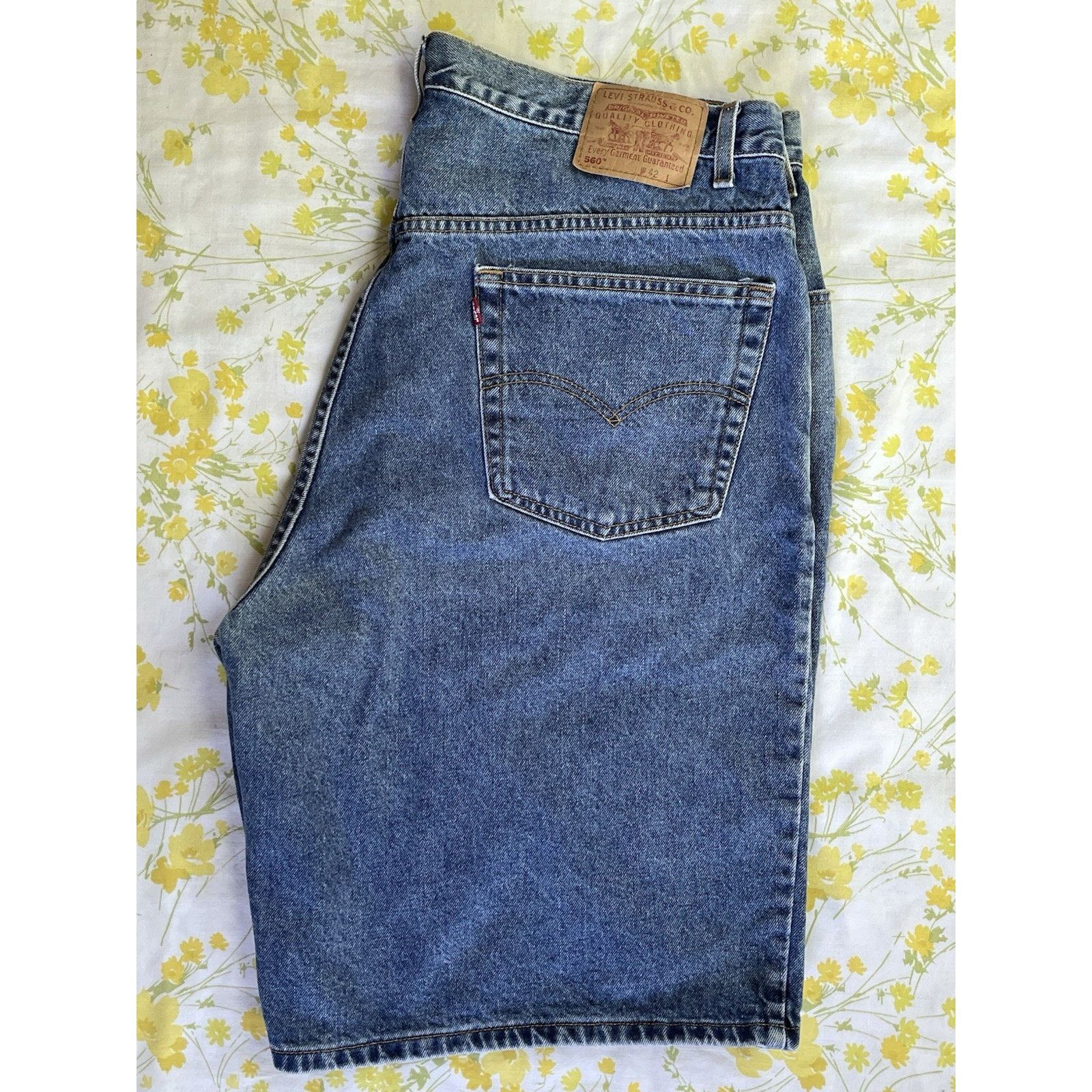 Levi's VTG Levi’s 560 Loose Fit Jean Shorts Men’s Size 42 Jorts Size US 42 / EU 58 - 2 Thumbnail