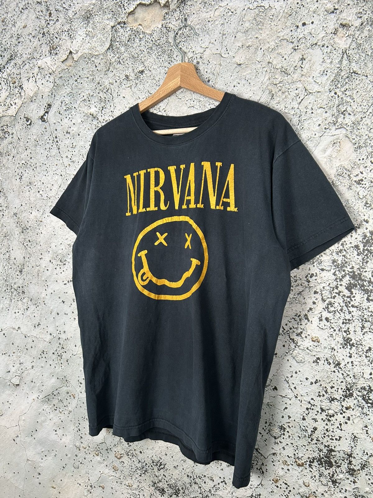 Band Tees Vintage Nirvana 90s Rock Band Tee Metal Grunge Rare Goth Size US L / EU 52-54 / 3 - 3 Thumbnail