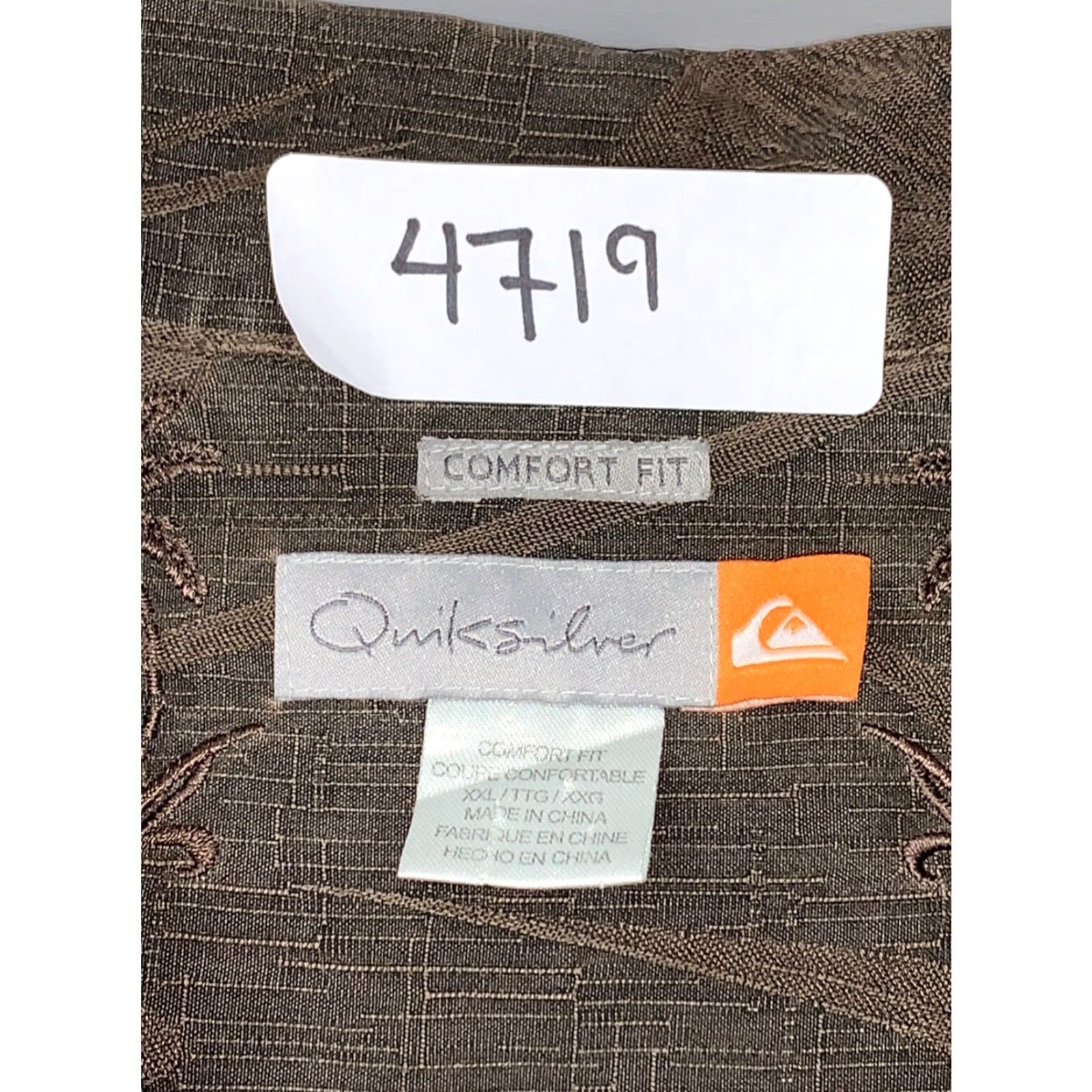 Gloverall Quicksilver Edition Hawaiian Shirt Quiksilver Edition Men's XXL Brown Short Sleeve Button-Up Floral Print Aloha, Hawaiian Comfort Fit Pocket N/A Size US XXL / EU 58 / 5 - 3 Thumbnail