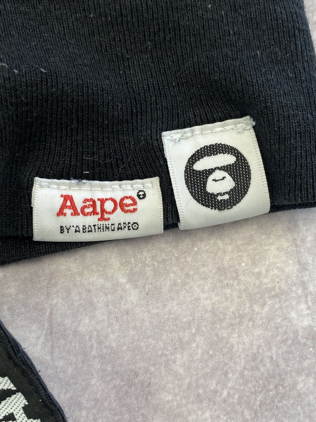 Aape Aape Black Long sleeve with Camo print Size: L Size US L / EU 52-54 / 3 - 5 Thumbnail