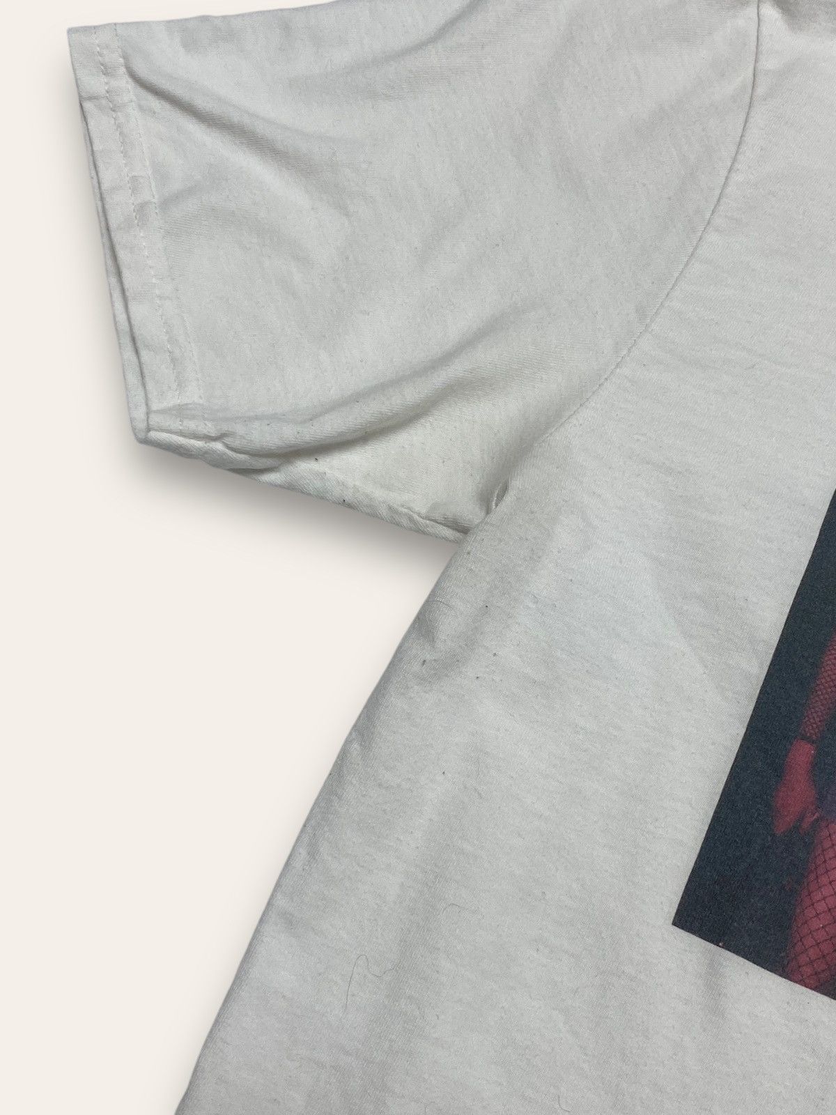 Band Tees Vintage THE PERFECT RED VELVET Bad Boy Tee Shirt Girls Size US S / EU 44-46 / 1 - 6 Thumbnail
