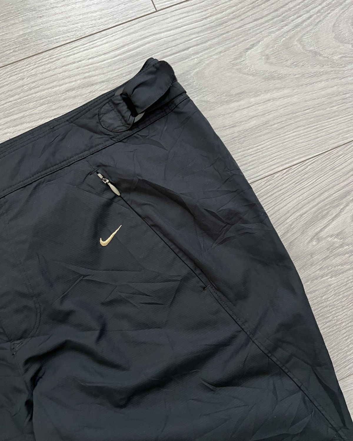 Nike Nike Clima-Fit 00s Golden Swoosh Logo Technical Rain Pants Size US 30 / EU 46 - 2 Thumbnail