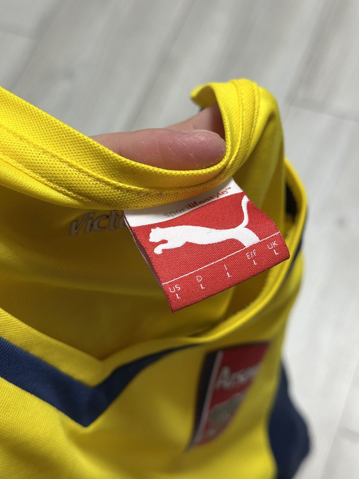 Puma Arsenal Jersey Away football shirt 2014-2015 Yellow Puma Size US L / EU 52-54 / 3 - 8 Thumbnail
